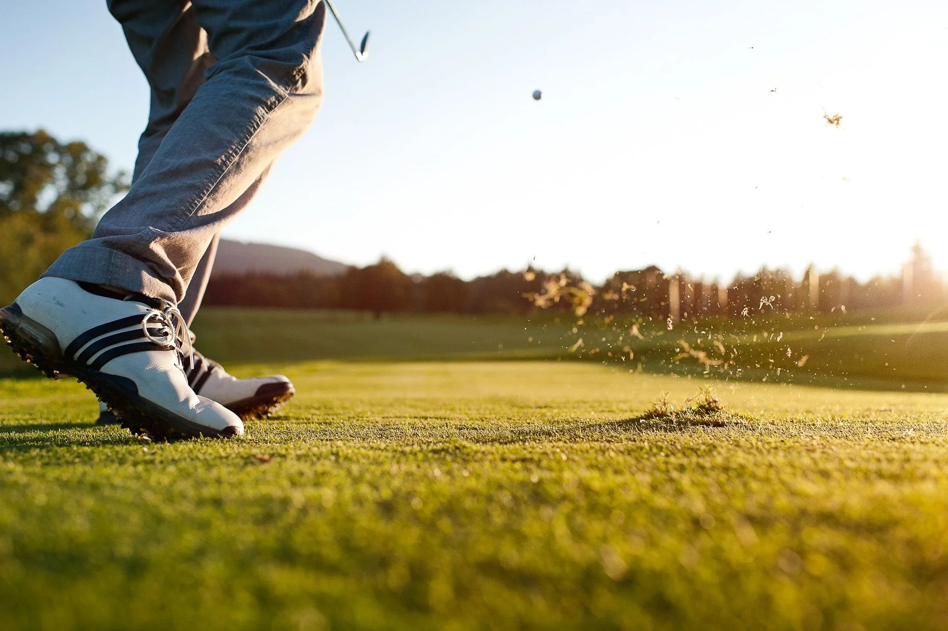 Golfing.jpg