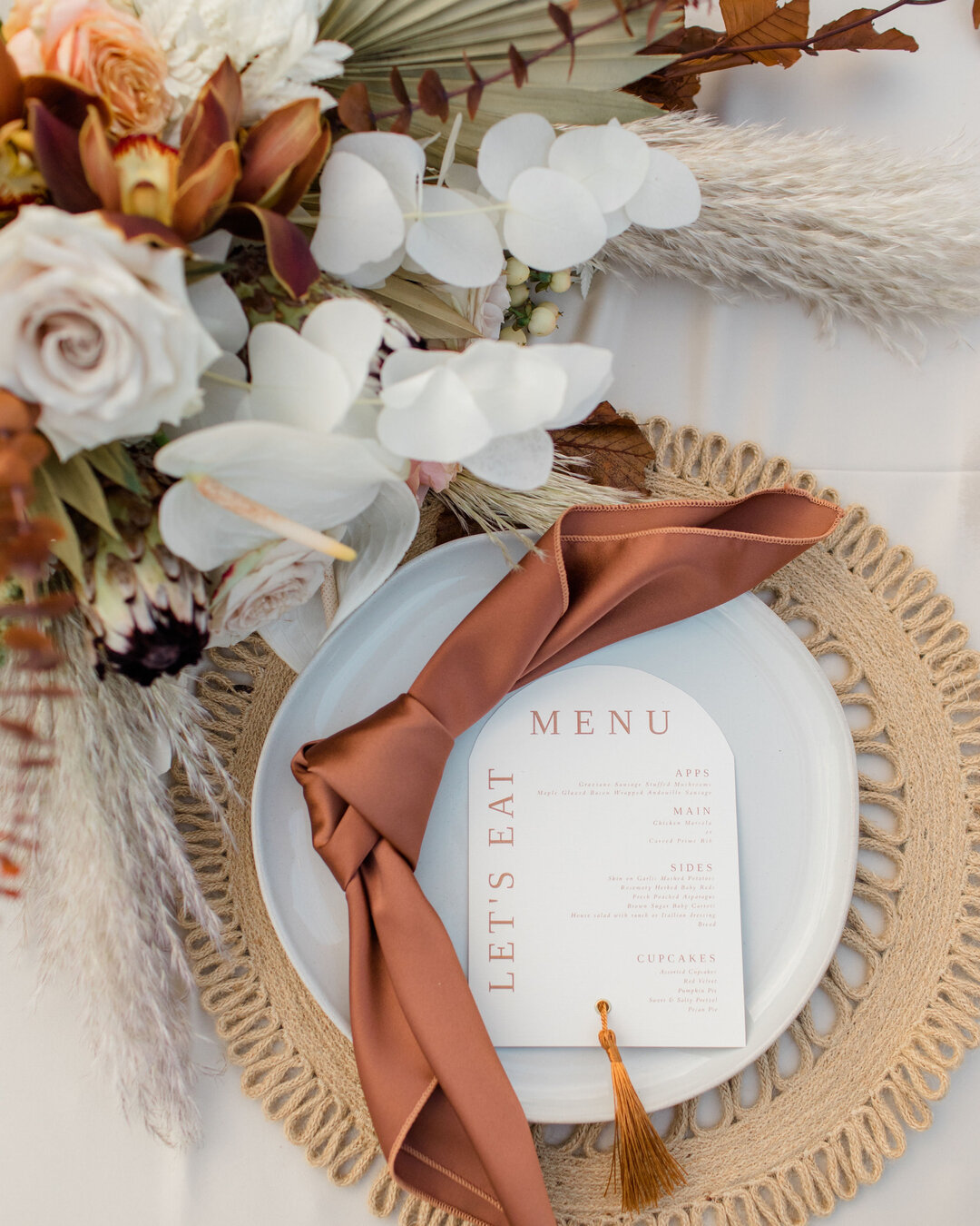 We love a good Fall color scheme 😍⠀⠀⠀⠀⠀⠀⠀⠀⠀
⠀⠀⠀⠀⠀⠀⠀⠀⠀
photo by @brookepavelphotography ⠀⠀⠀⠀⠀⠀⠀⠀⠀⠀⠀⠀⠀⠀⠀⠀⠀⠀
venue @rollinsmansion ⠀⠀⠀⠀⠀⠀⠀⠀⠀⠀⠀⠀⠀⠀⠀⠀⠀⠀
floral designer @shellysarverdesigns ⠀⠀⠀⠀⠀⠀⠀⠀⠀⠀⠀⠀⠀⠀⠀⠀⠀⠀
dress @schaffersbridal_ia ⠀⠀⠀⠀⠀⠀⠀⠀⠀⠀⠀⠀⠀⠀⠀⠀⠀⠀
m