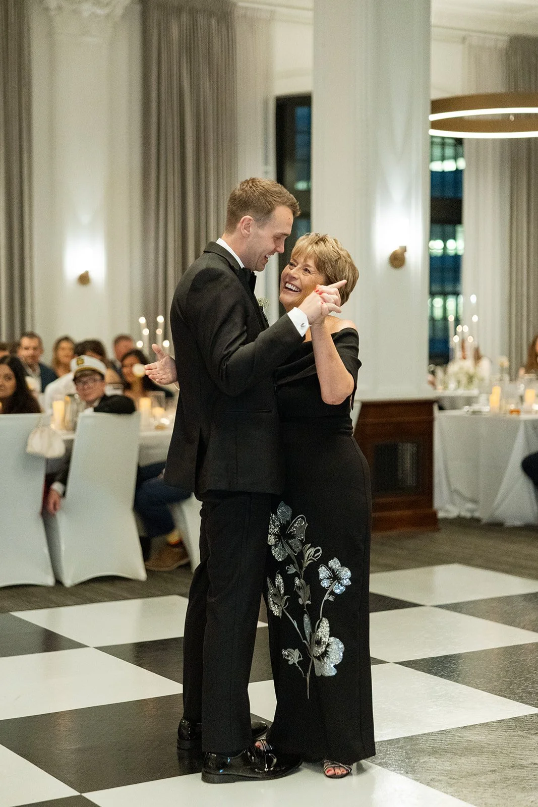 Lauren&NickPreviewGallery-86.jpg