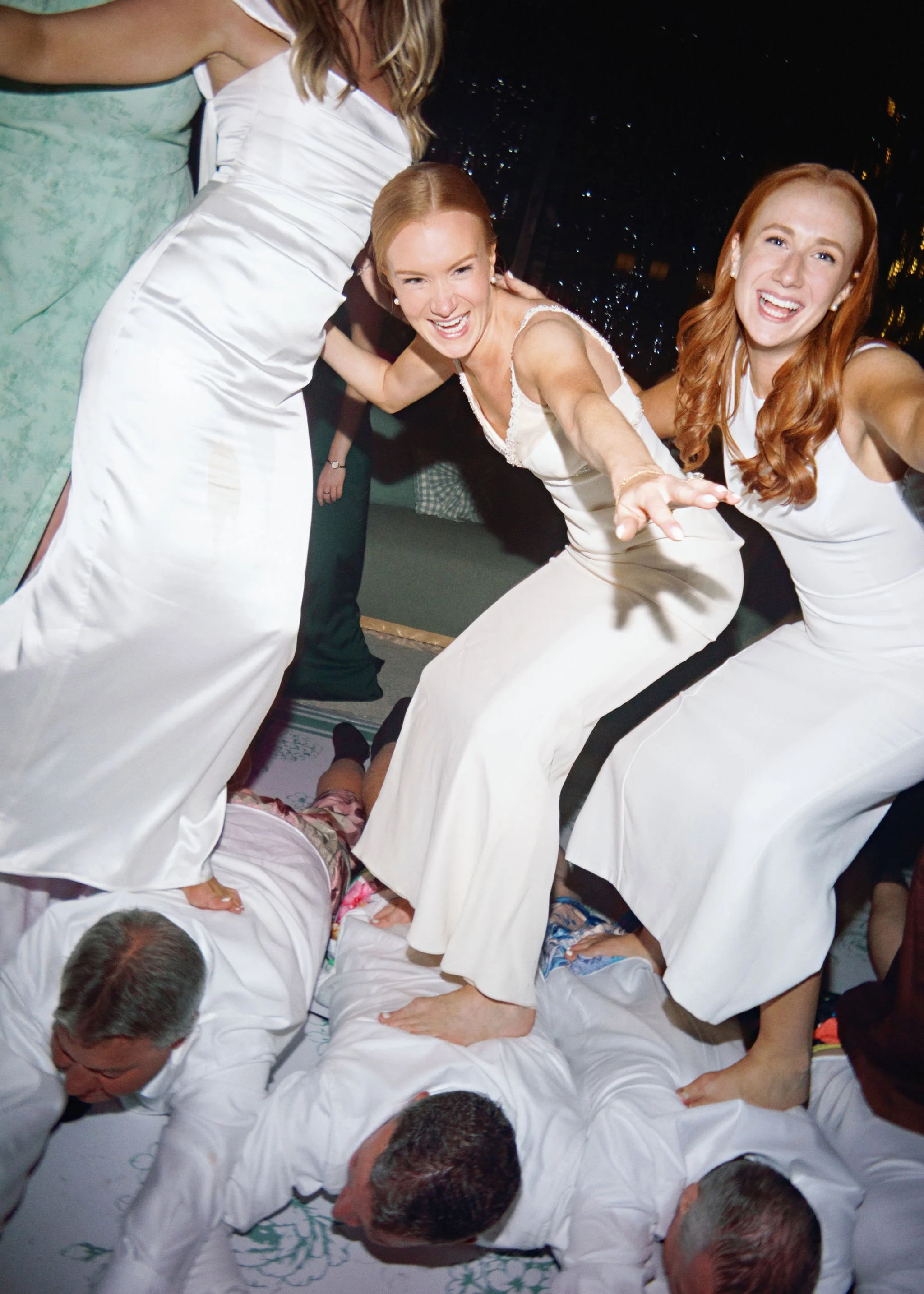Caroline_Kyle_RRay_Preview220.JPG