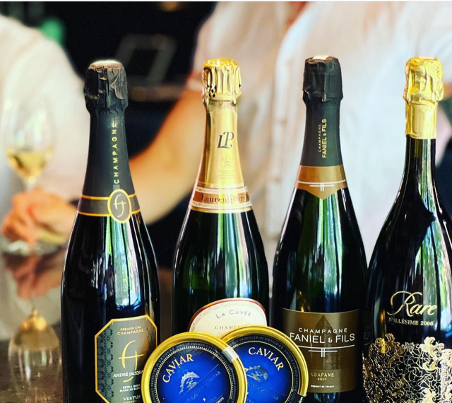 Apero Champagne and Caviar.png