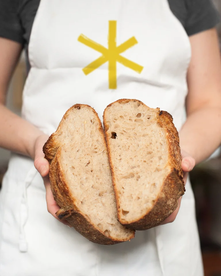 erin_apron_01.jpg
