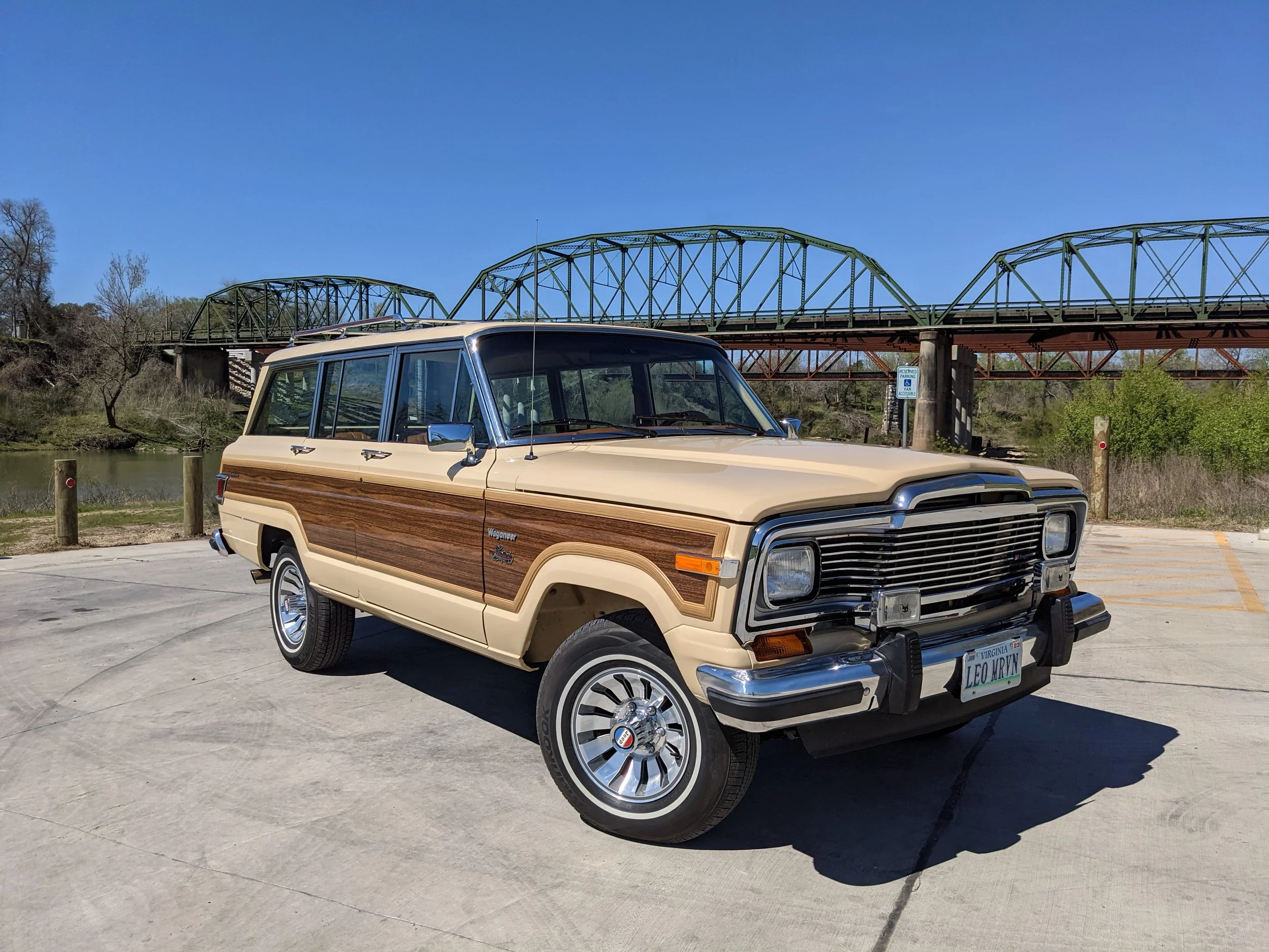 1979-1986-wagoneer-grand-wagoneer-woodgrain-trim-kit-open-style-01.jpg