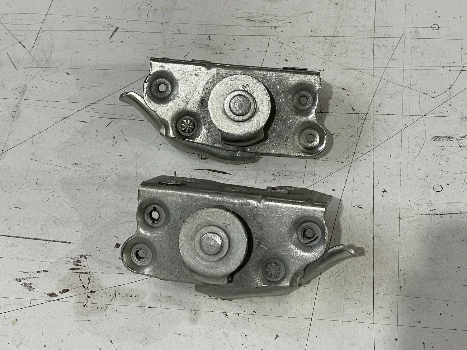 sidej1gdasuvjb3jf45p様 リクエスト L☆CRAFT Jeep Door Latch Round Style 1963–79 | Restored FSJ Latch for