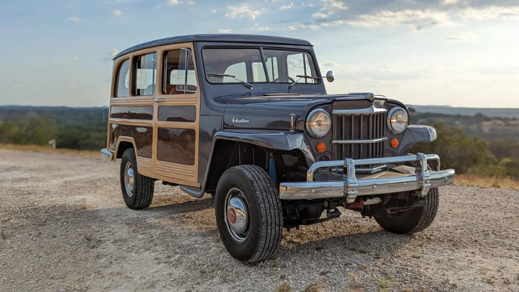 1960 Willys Station Wagon Restomod | 475 HP Sleeper Build | Jeep ...