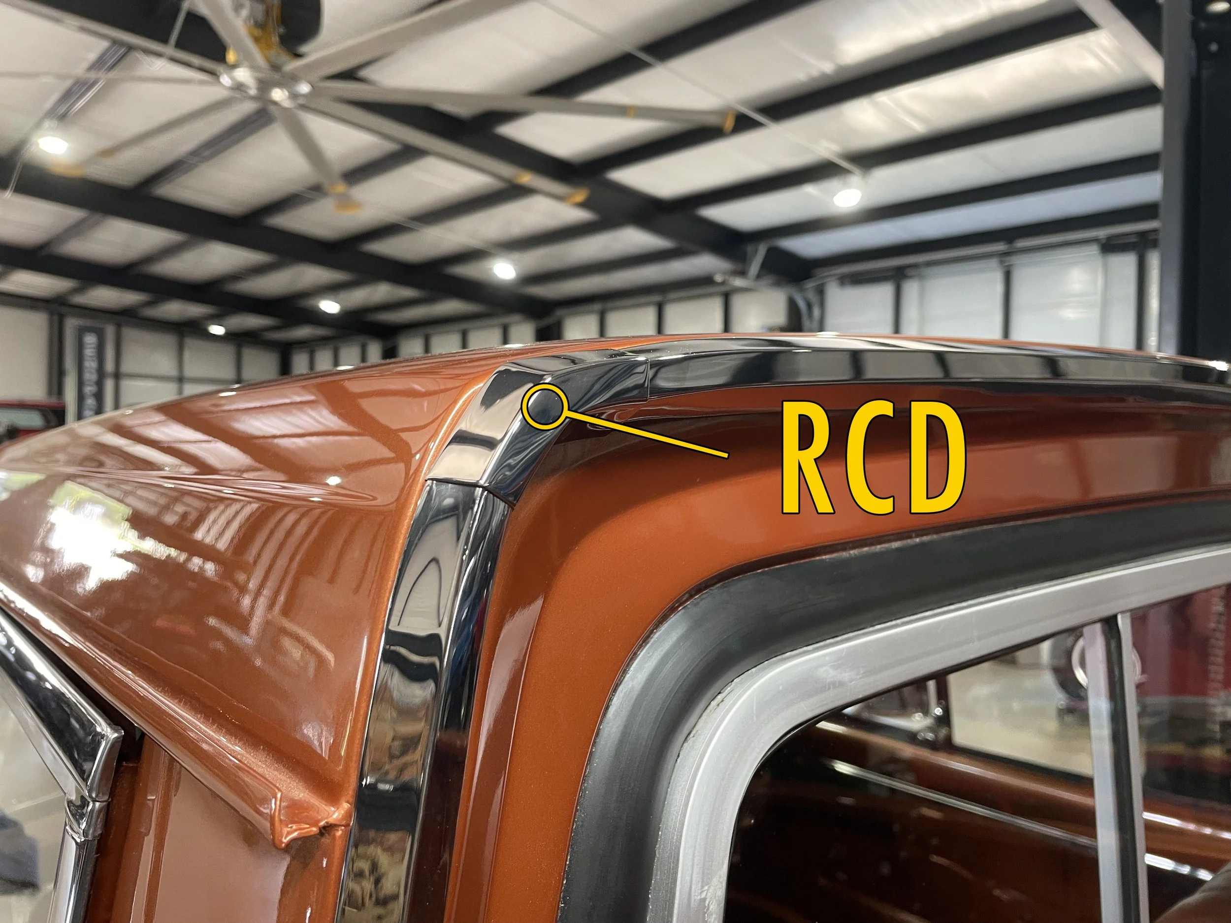 jeep-gladiator-rear-cab-window-trim-1963-1987-02.jpeg