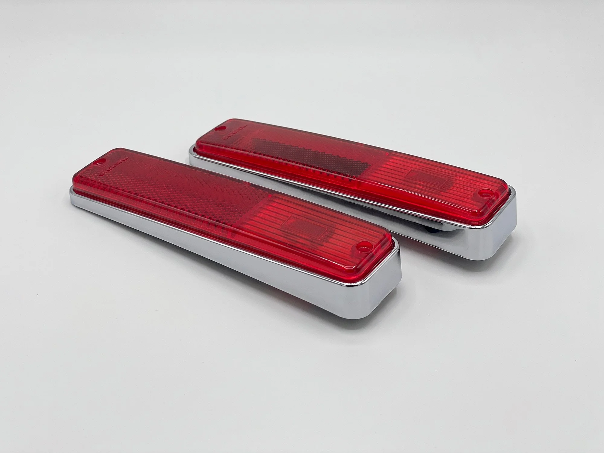 jeep-wagoneer-rectangular-side-marker-lights-04.jpg