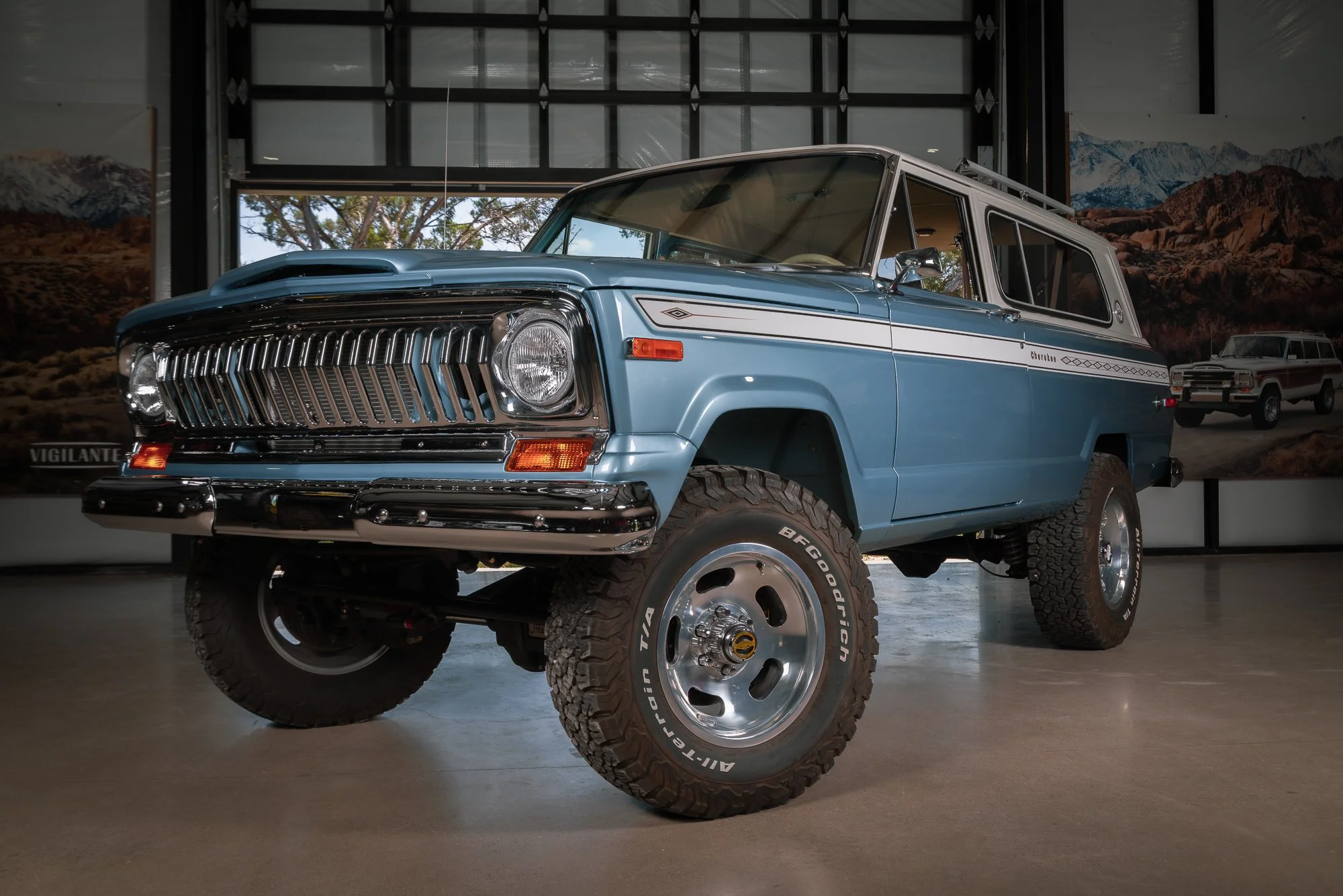 1975-jeep-cherokee-s-09.jpg