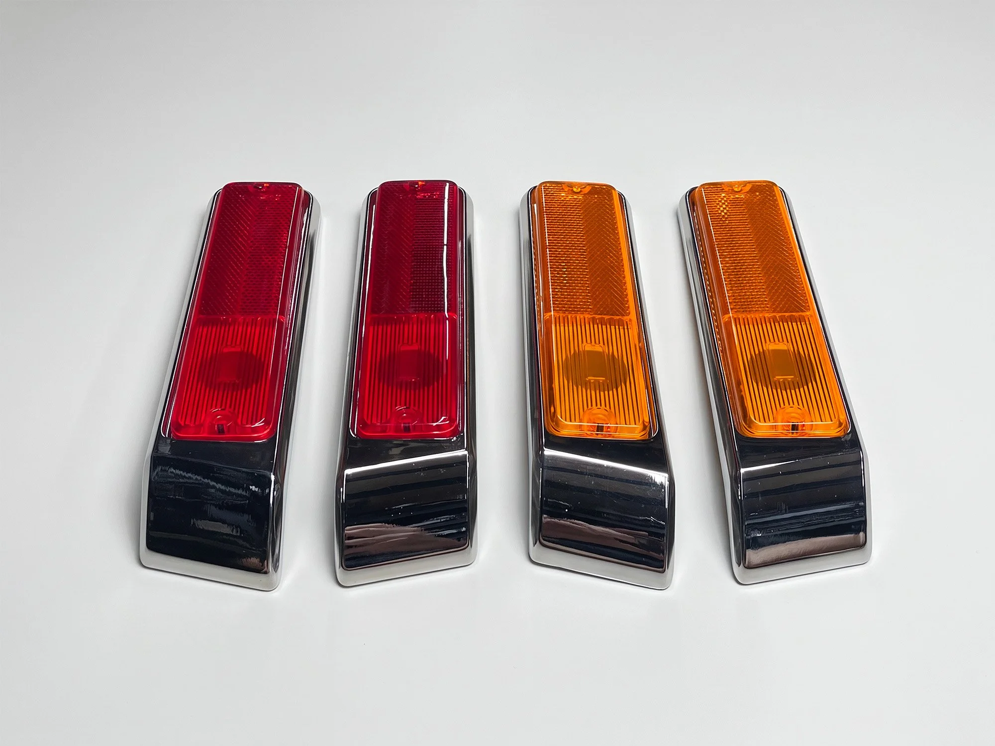 jeep-grand-wagoneer-wraparound-side-marker-lights-04.jpg