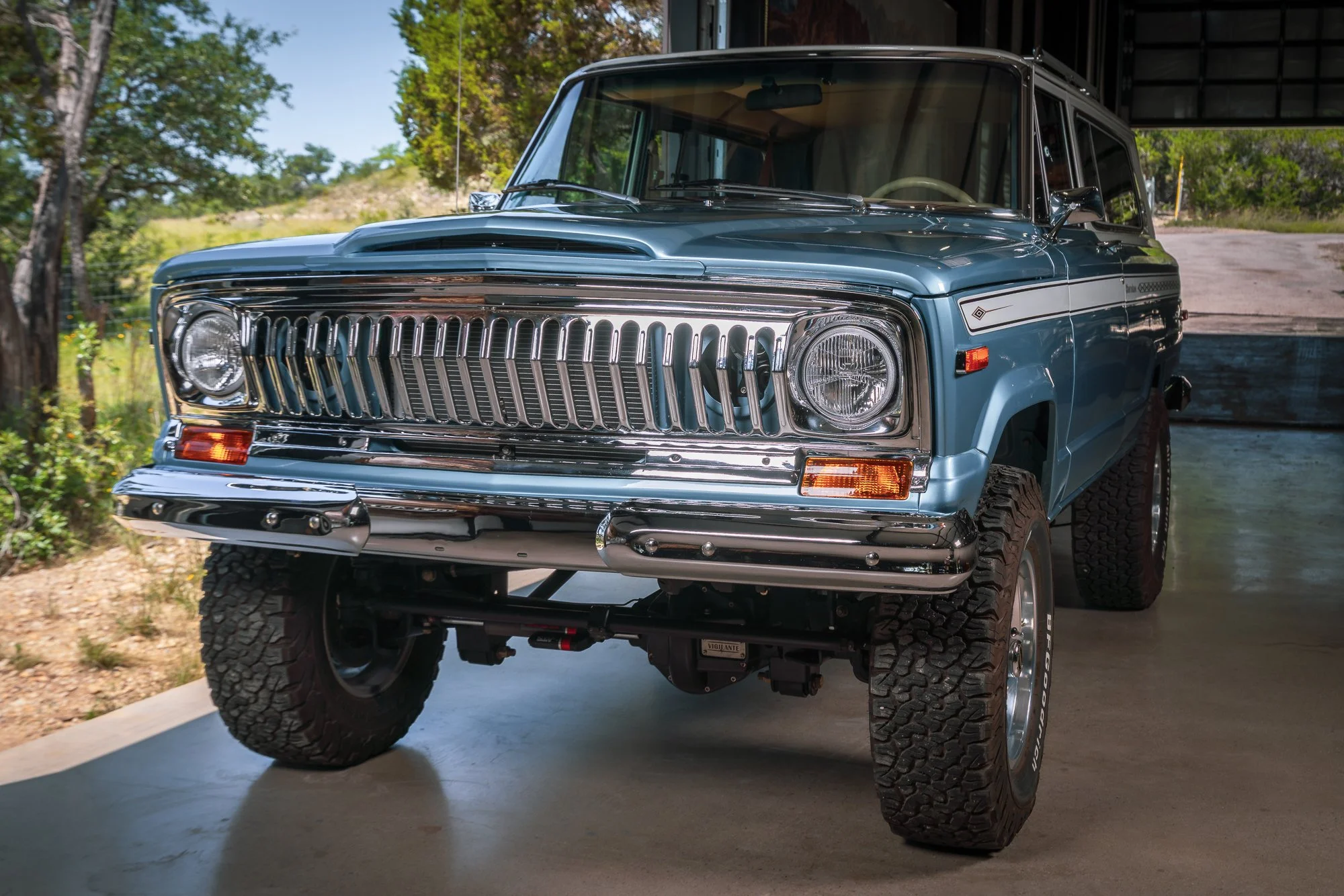 1975-jeep-cherokee-s-02.jpg