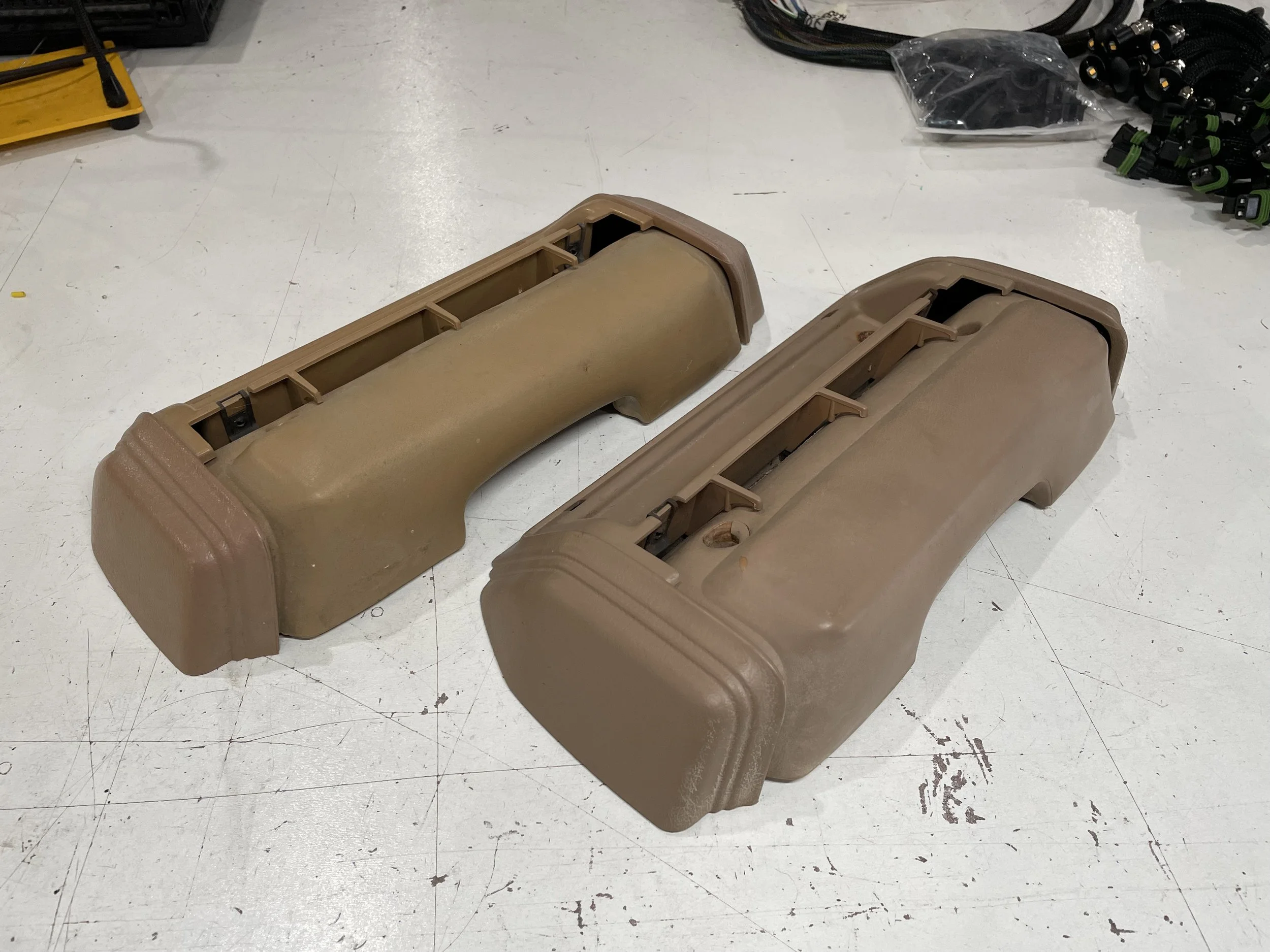 Late Model FSJ Arm Rests (Pair)