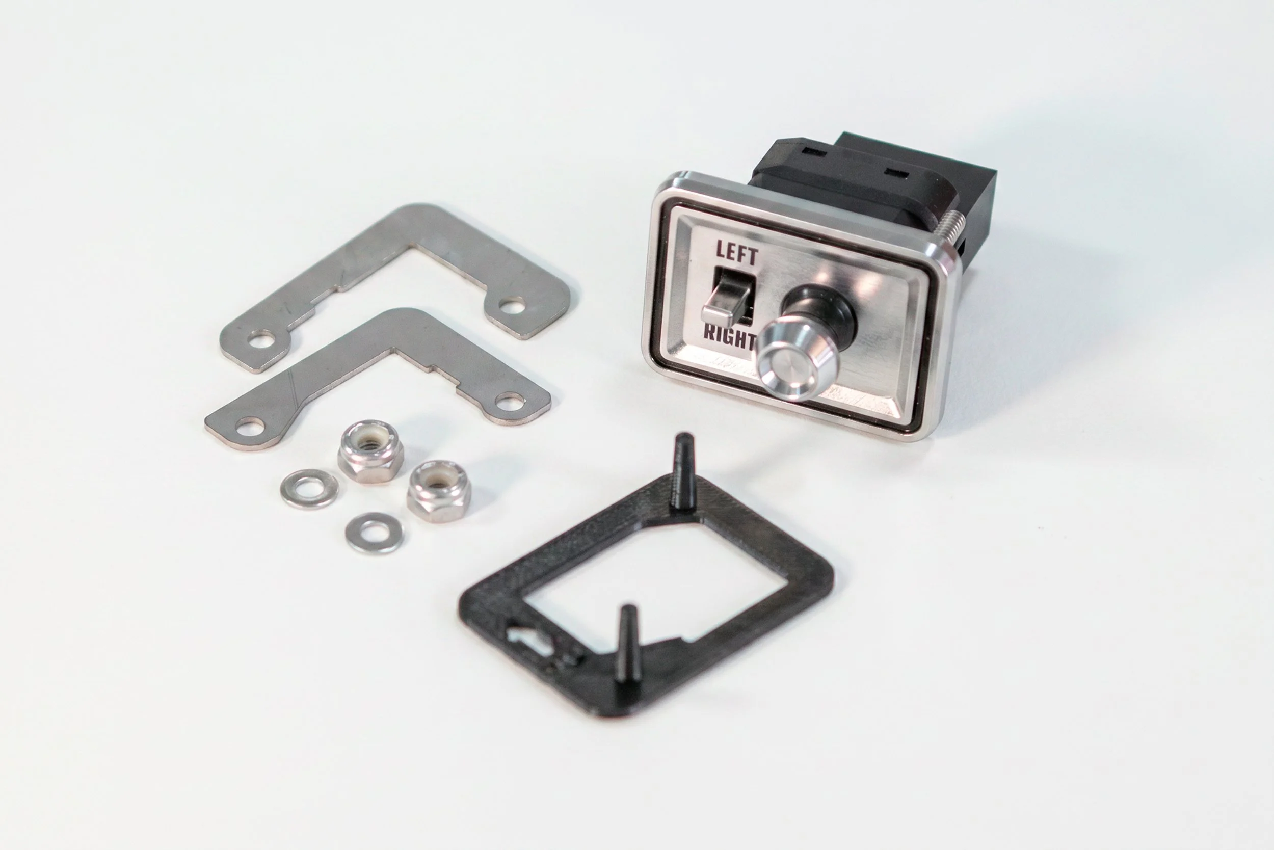 Vigilante-power-mirror-switch-04.jpg