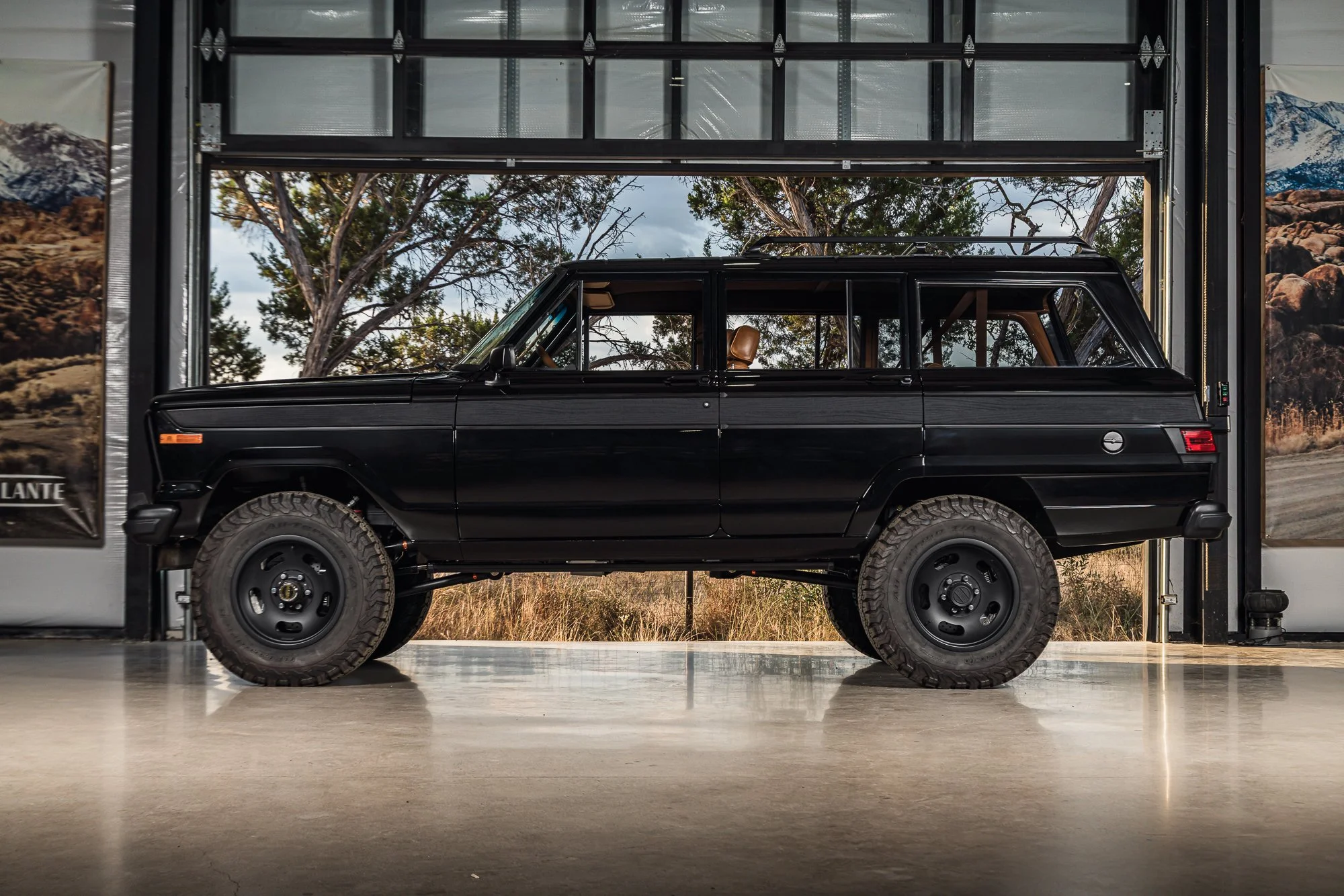 vigilante-rolling-chassis-jeep-wagoneer-full-build-side-view.jpg