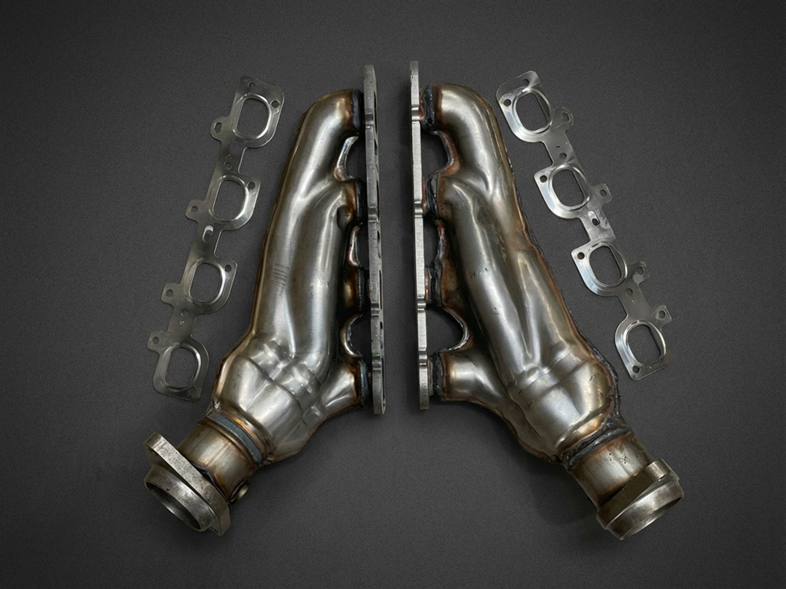 Unused OEM Mopar 392 / 6.4L HEMI Exhaust Manifolds – New Engine Take-Off (Pair)