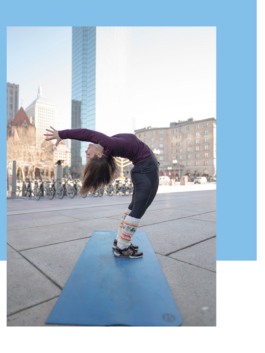 Ali_Singer_YogaHub.png