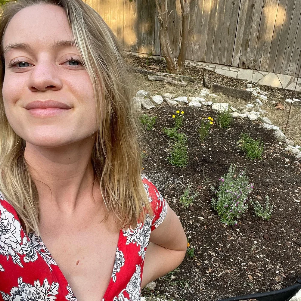 We started a garden a few weeks ago and I think we&rsquo;ve both found a new love in life. It looks pretty sad and minimal at the moment but several of the plants we bought should get pretty large so I have hope that it will all fill out. I&rsquo;ve 