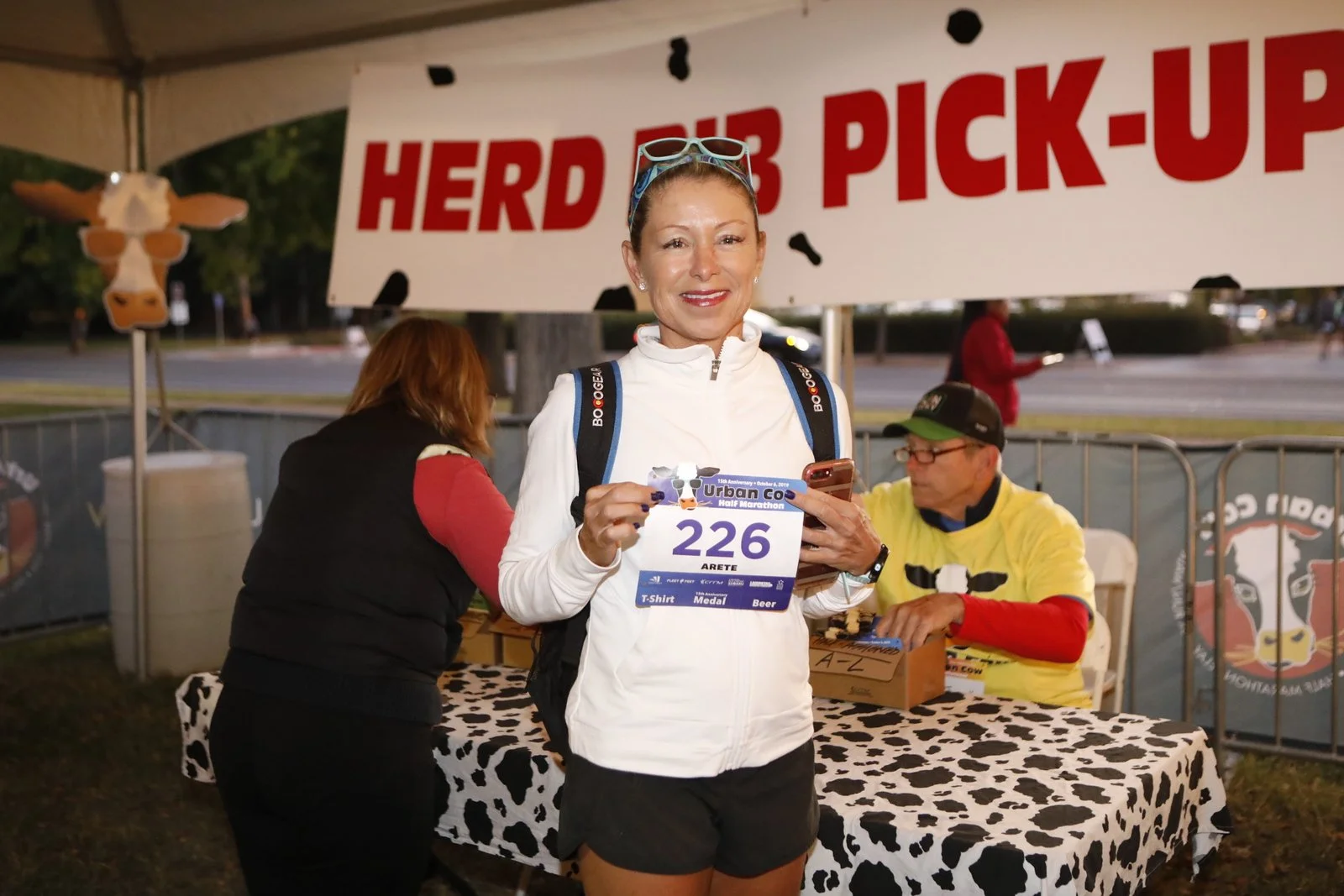 Packet pickup urban cow half marathon