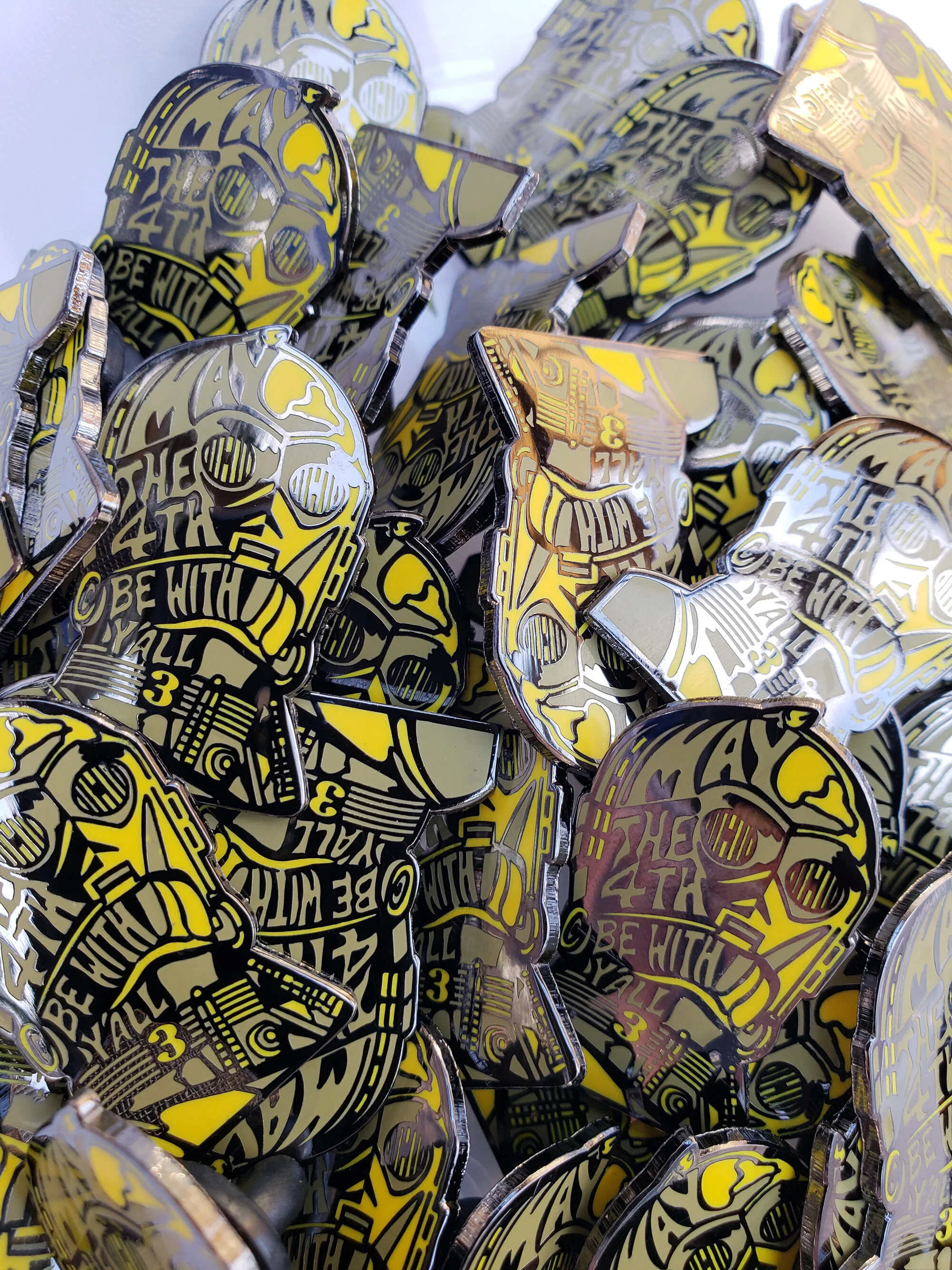 Pins_web.jpg