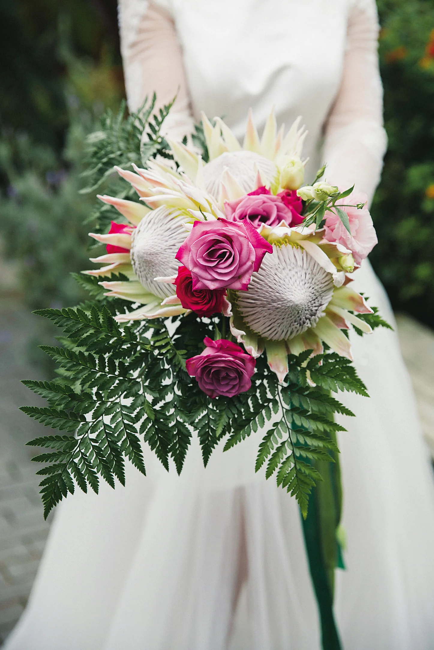 Bride & Groom Mag TROPICAL STYLED SHOOT DU Soiree 9.jpg