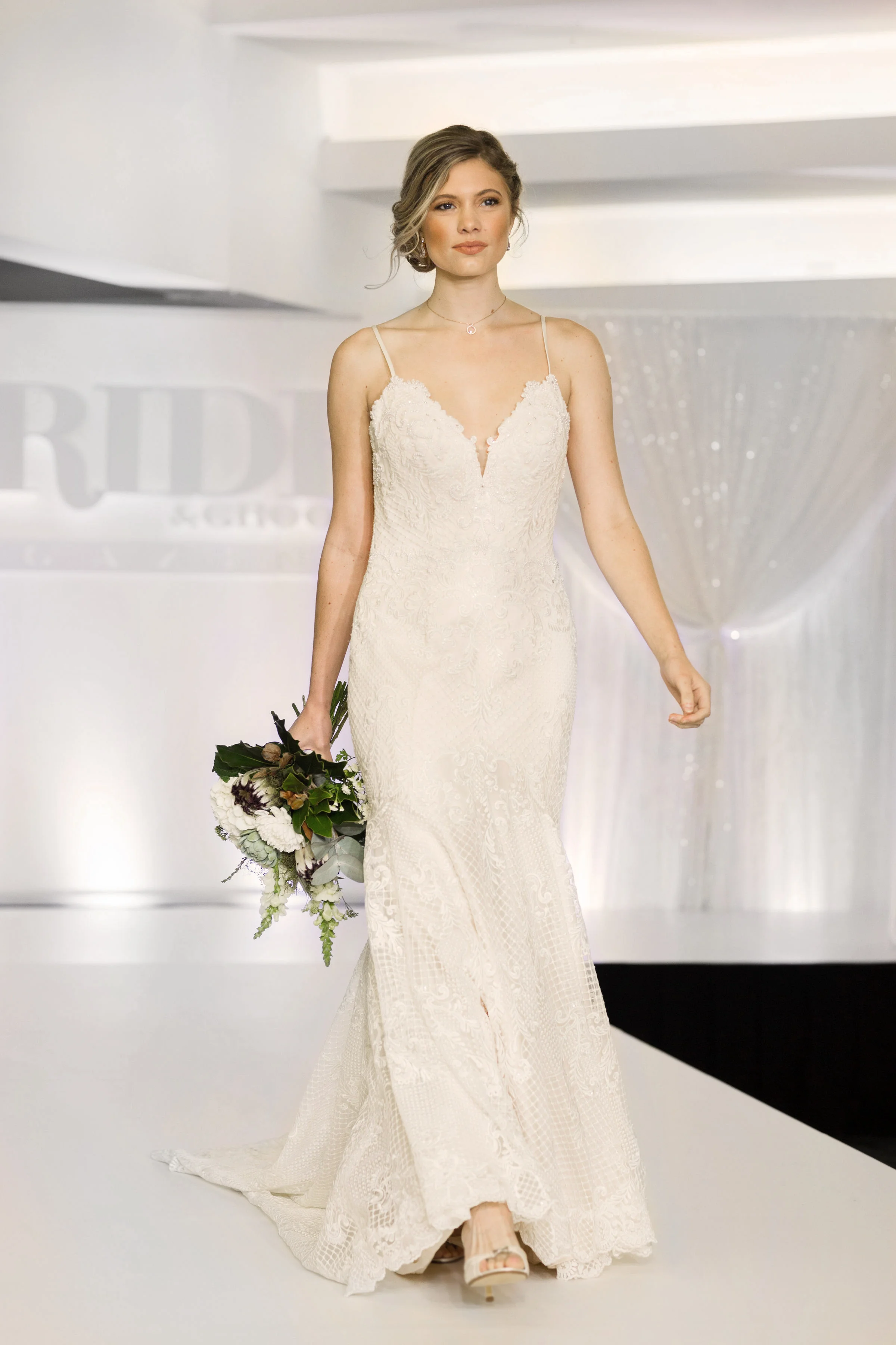 Kellylin © Bride & Groom Show 2019 © SheltonPictures 9a.jpg