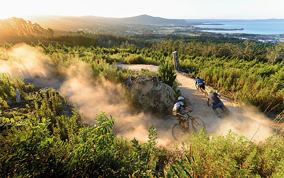 BG99•A20468IN Rotorua tourismMountain Biking - Credit Chester Boyes - Expires December 2018.jpg.jpg