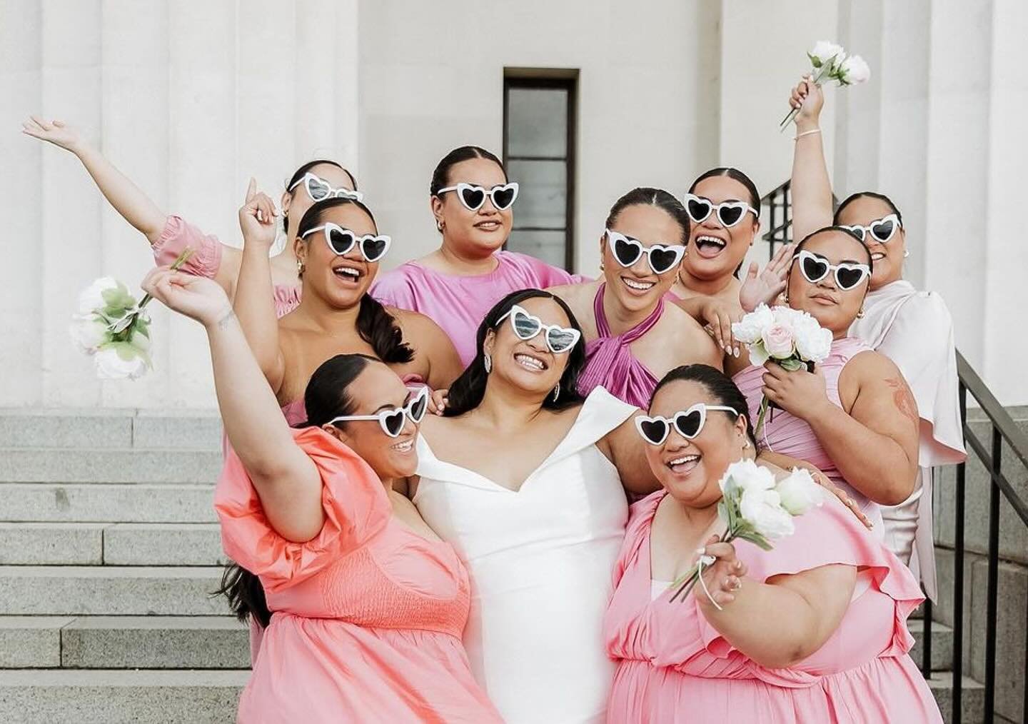 LOVE // Bride Kirsty with her gorgeous gals in beautiful shades of pink 💗 captured by super-talented @supergibophotography 📸💕
#nzbrideandgroom 
Gown - Astra Bridal @astrabridal.auckland @astrabridal.northshore @astrabridal.hamilton @astrabridal.we