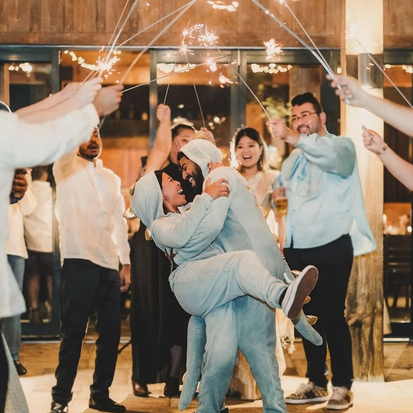 LET LOVE SPARKLE ✨If you want a bit of magic to your wedding photos with sparklers be sure to stock up on LONG sparklers right now! 
REAL LOVE // #BestPartyEver at Maggie &amp; Gokul&rsquo;s wedding! 🦖💙🦖✨ See their super-fun &amp; creative wedding