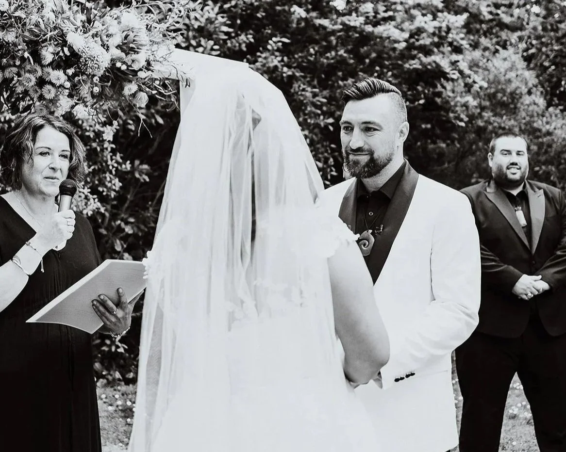 Erin-Brad-Wedding_high-280-bw_websize.jpg