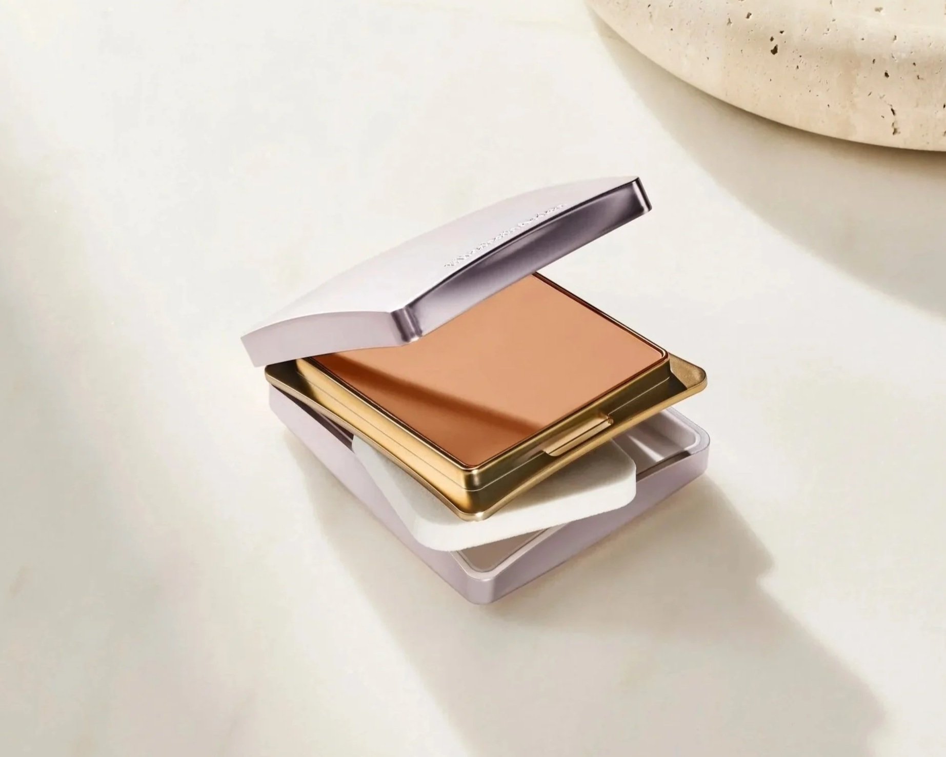 Elizabeth Arden Flawless Finish Sponge-On Cream Makeup