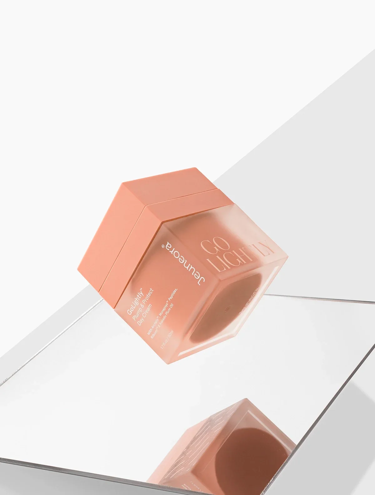 Jeuneora-GoLightly-Plump-Protect-Day-Cream-F.webp
