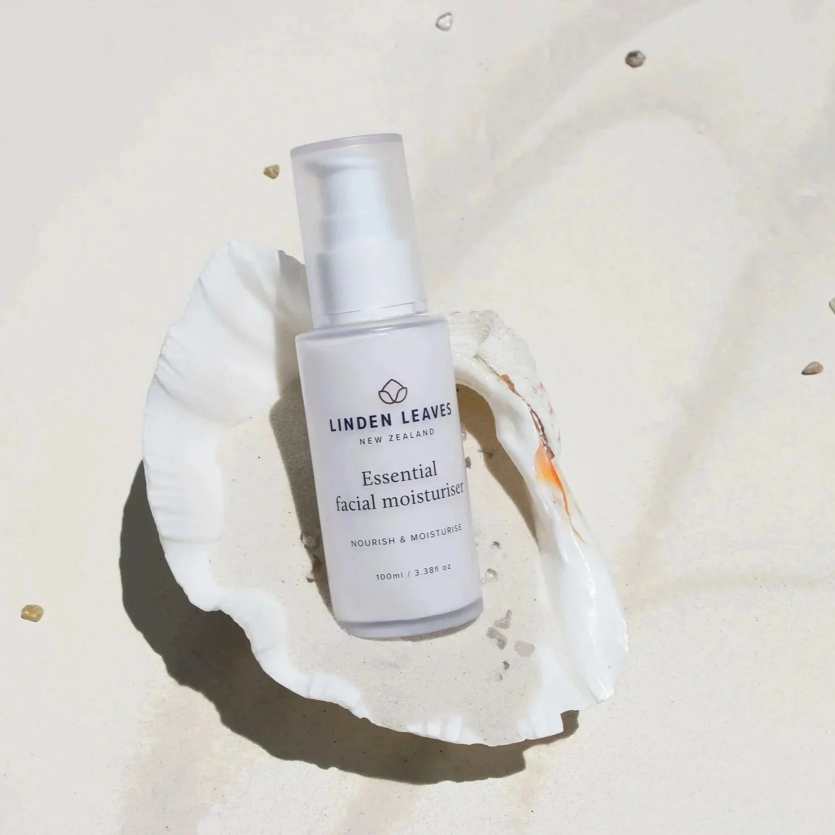 essential%252Bfacial%252Bmoisturiser_shell.jpg