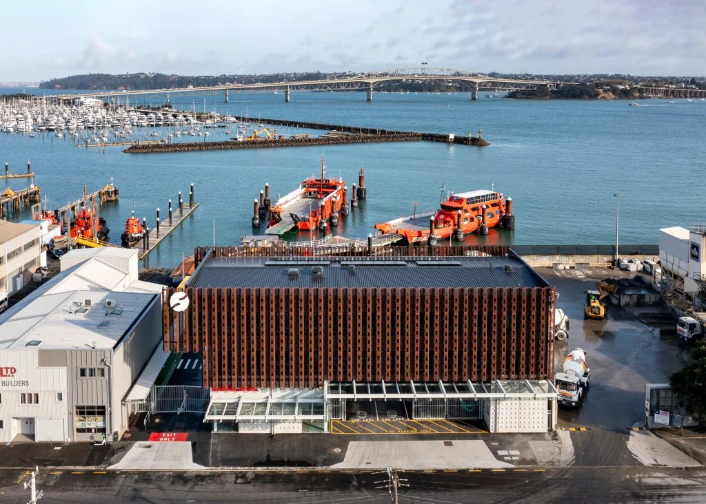 24_Sealink_.jpeg (Copy)