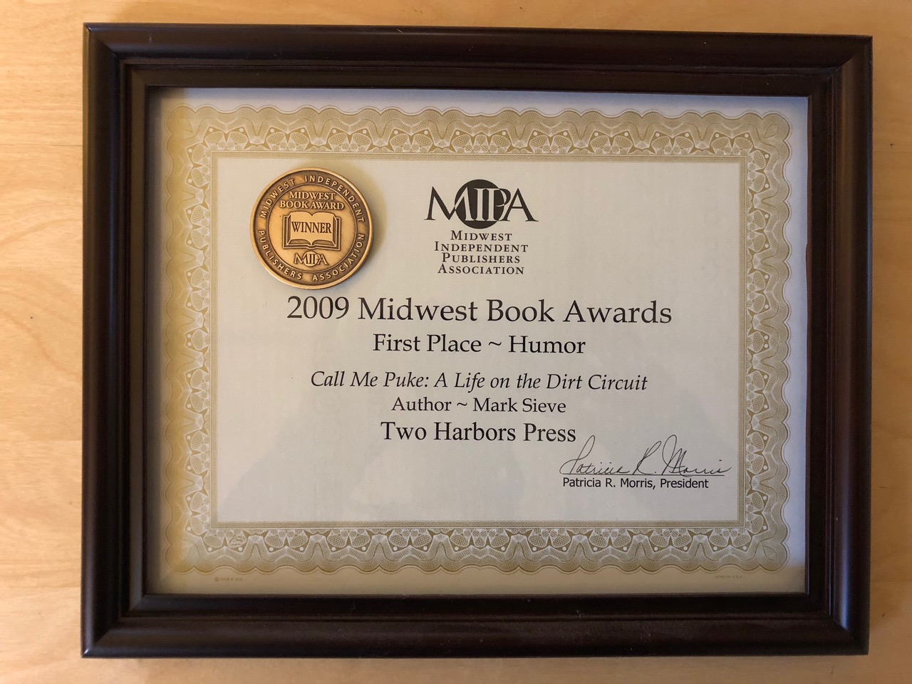 Book_award.jpeg