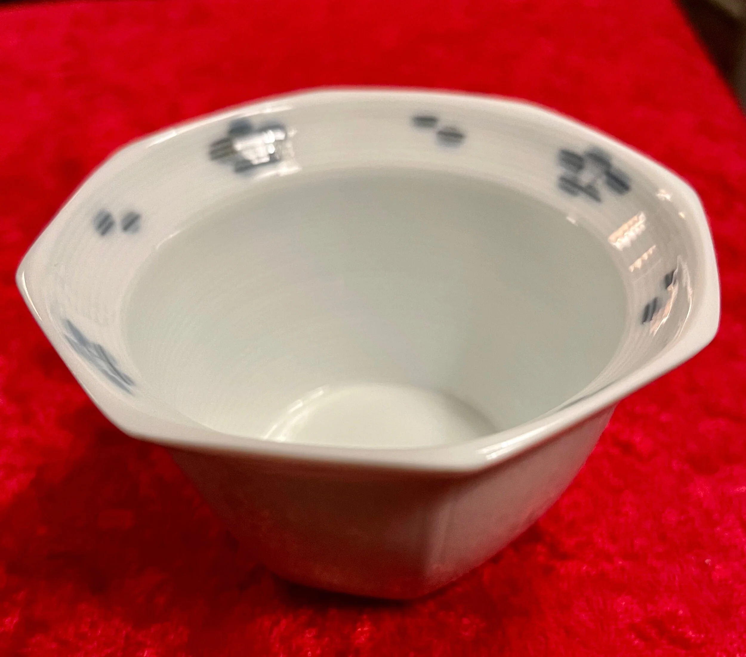 99407007-0AB5-4F57-AC75-3179E4D10489