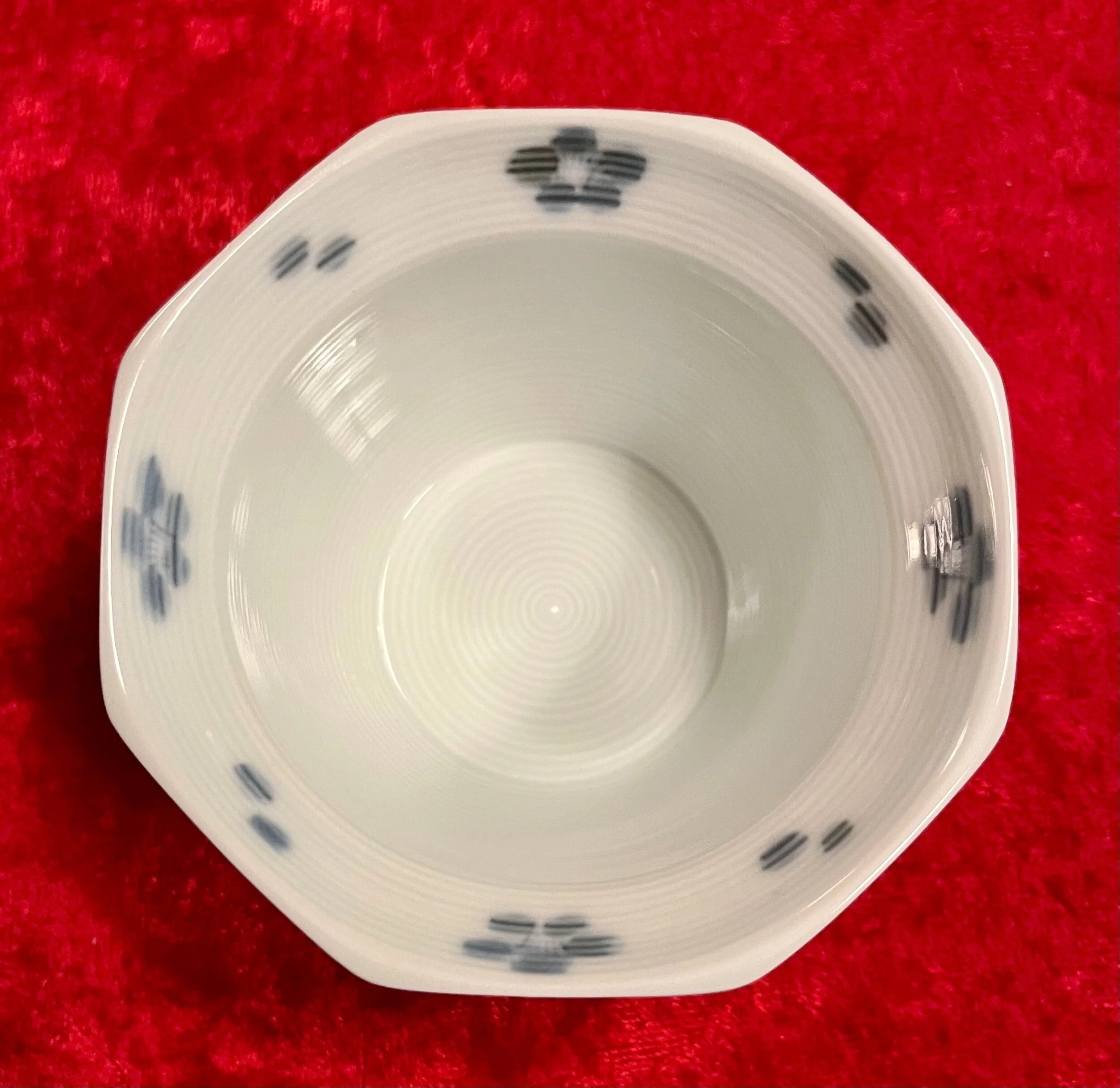 A981B307-68CC-4C7D-813A-387223602E19