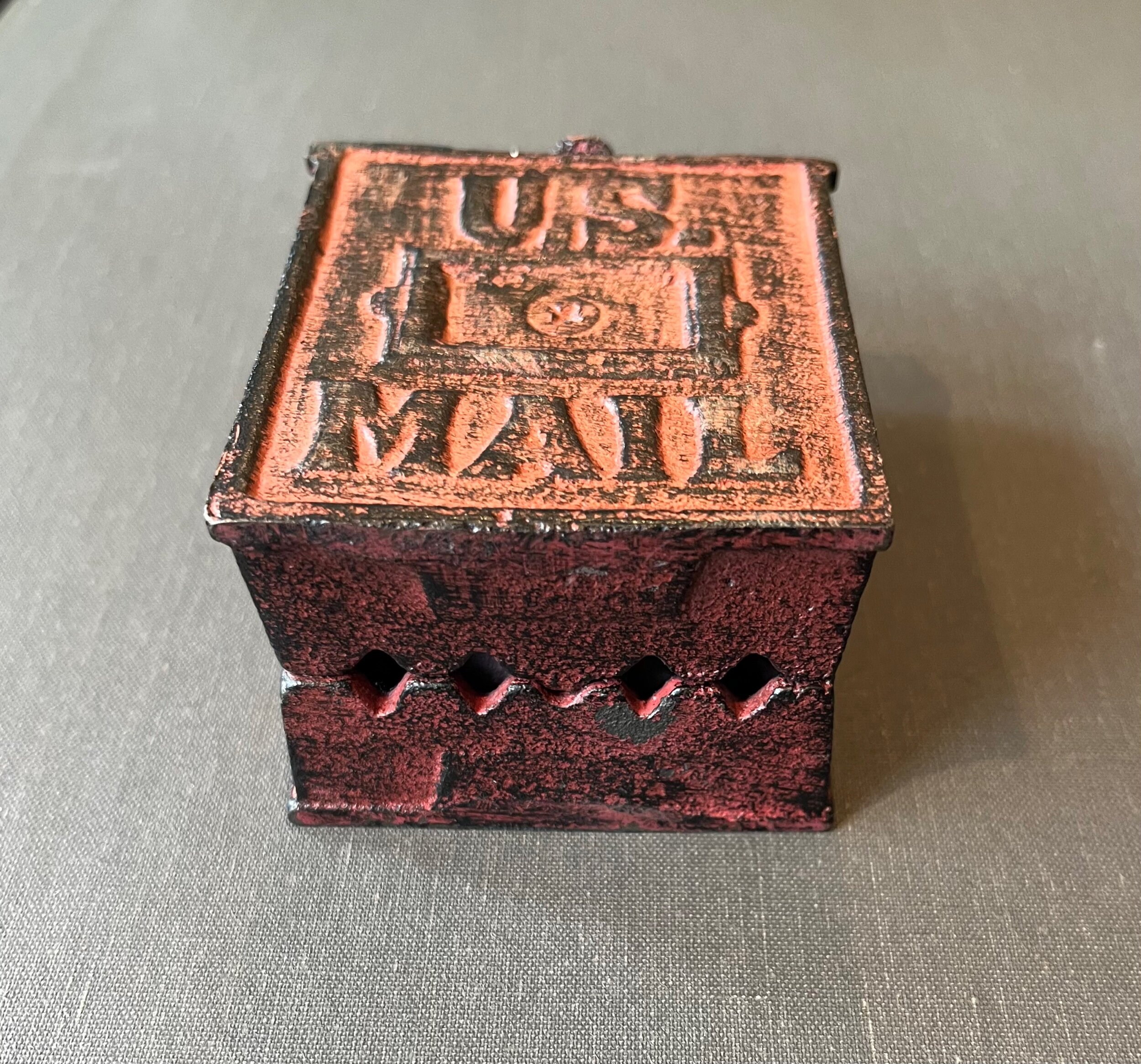 F0383492-DB41-4C31-9C06-2651DC56062F