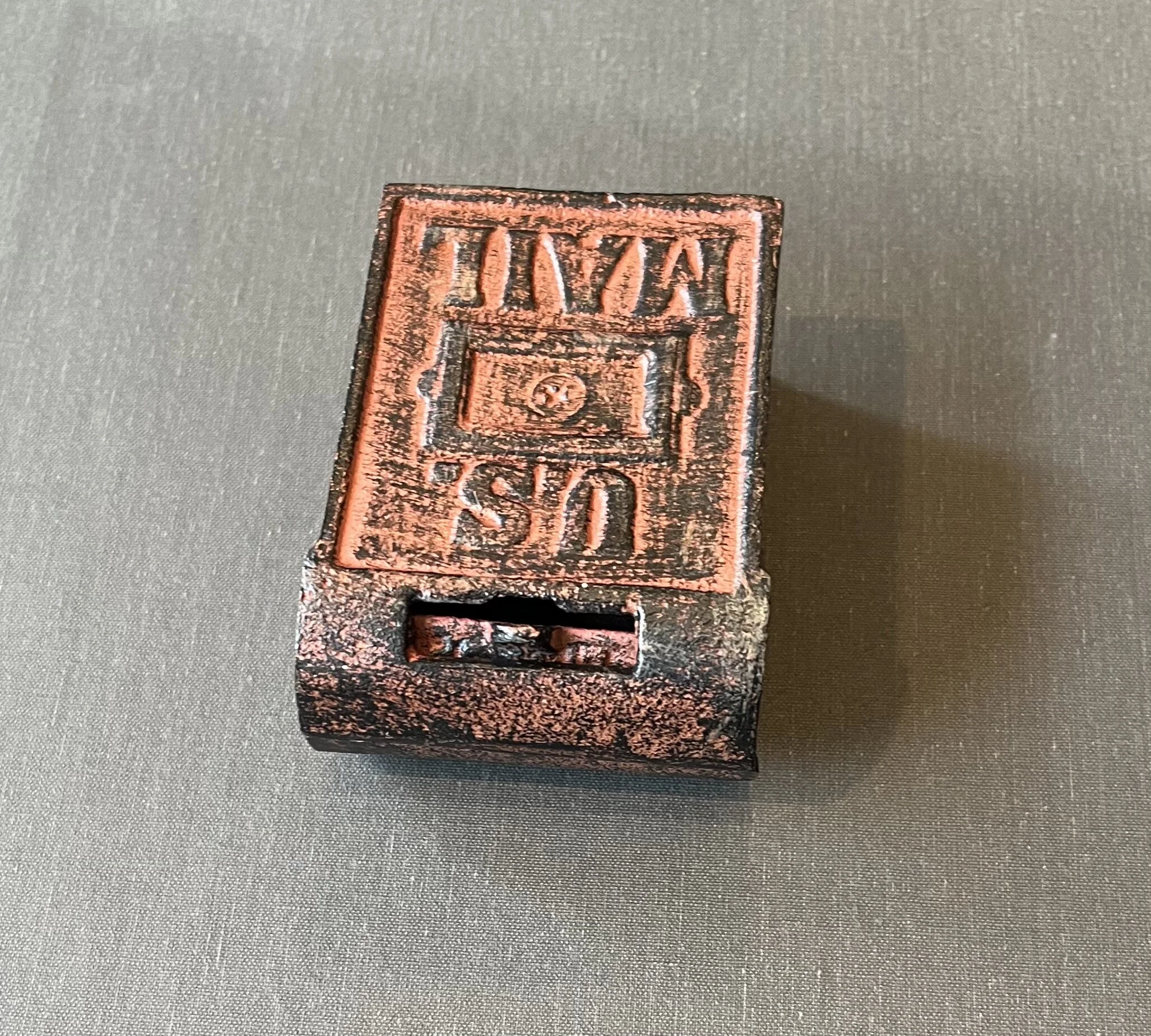 A5BED2B0-54A5-4FA0-8908-AA11860FB1E2