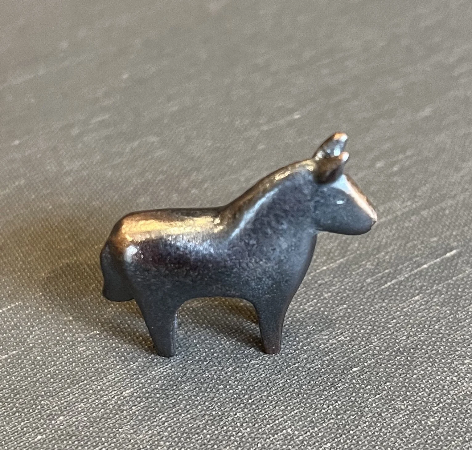 EFF28C9F-8BA1-4842-A2E3-BD9F9875D747