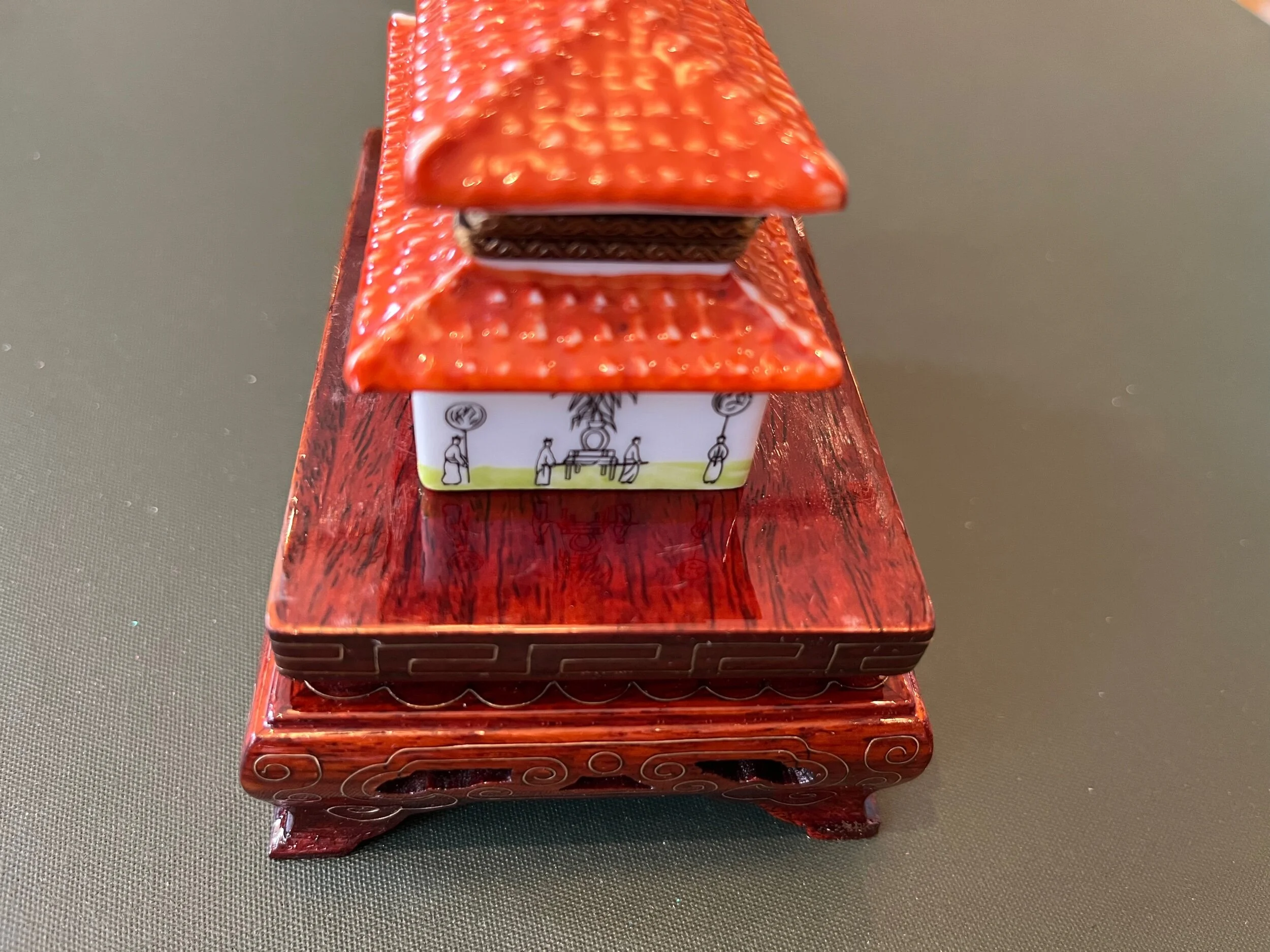 0553C332-3EE3-4293-9C9C-8D6D586AC97C