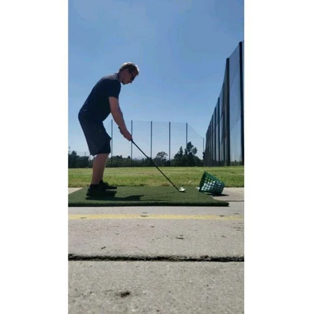Had some free time so I decided to burn it on the range ⛳
.
First video is me swinging my 7 wood
.
Its not really a club I use to often but its fun to swing
.
Second one is my 3 wood
.
Third one I think is an 8 iron