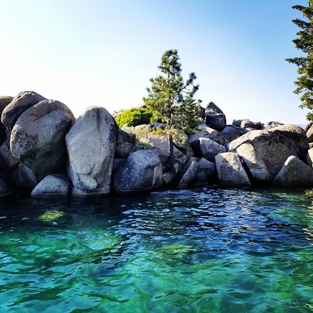 Showing our charter group the best swimming spots on the lake. Whether you want to go swimming  waterskiing, wakeboarding or innertubing we got you covered. 
#laketahoelife #laketahoe #laketahoeboating 
Book your private boat charter with a captain t