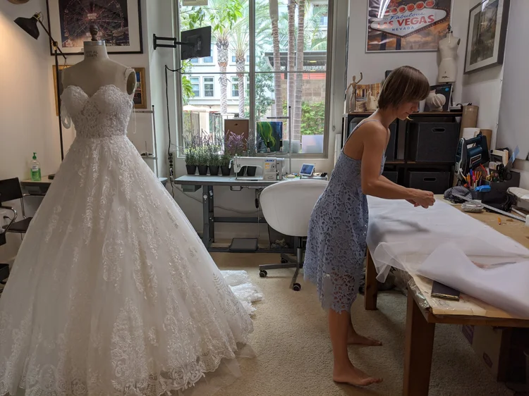 Wedding Gowns  Darya's Bridal & Formal Dress Alterations