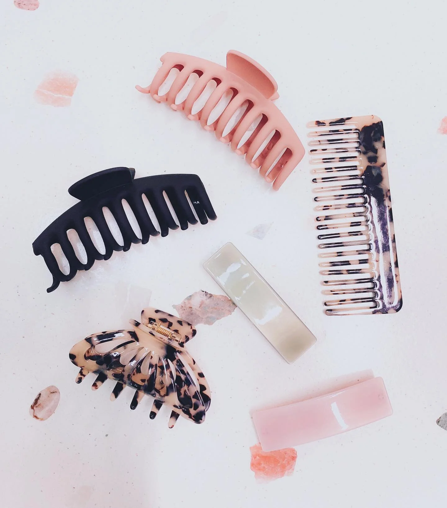 All the dreamy clips and combs please 💕