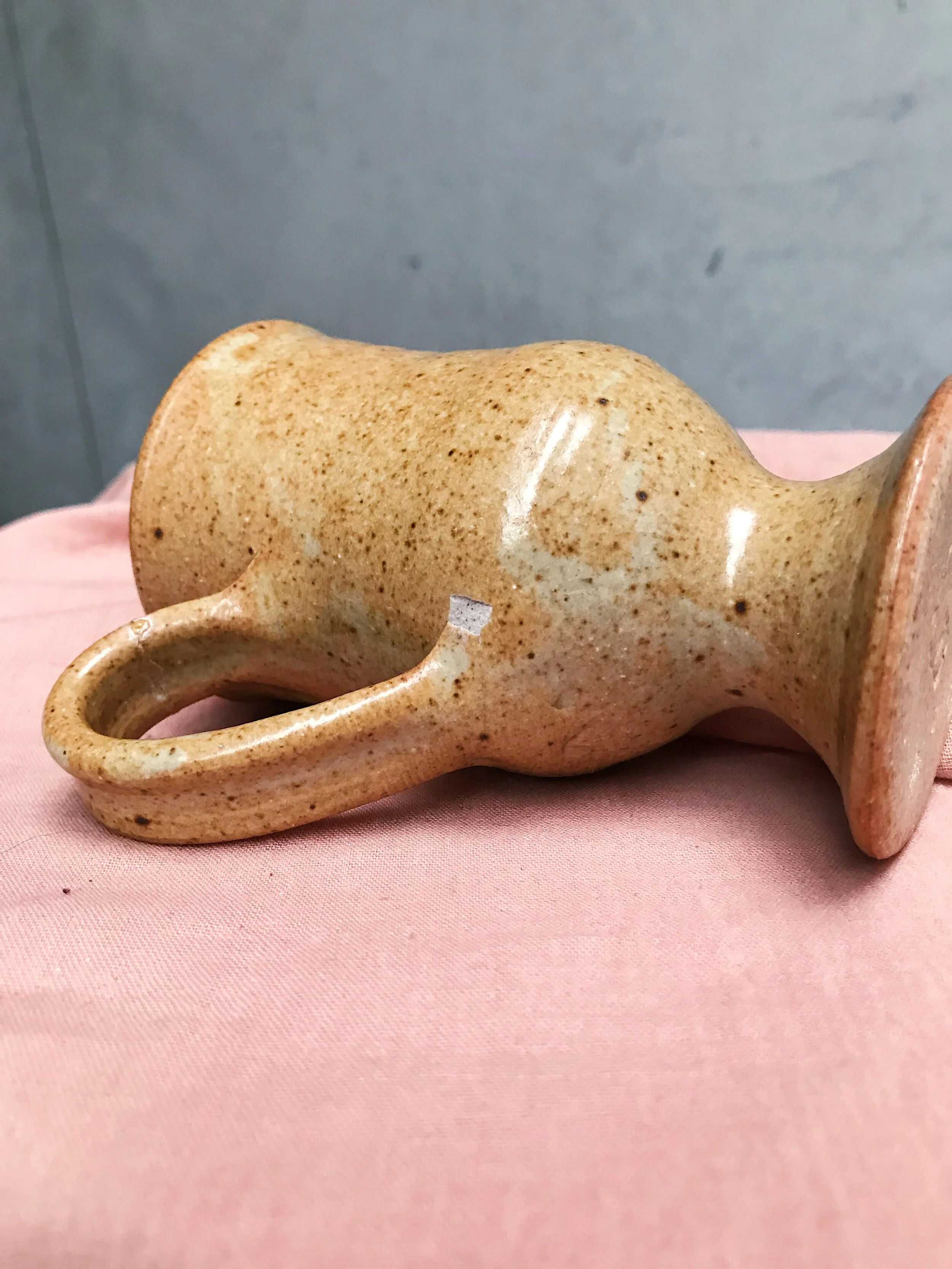 13BDF0C3-EB89-4B47-A0E5-1C30BC96AAC2