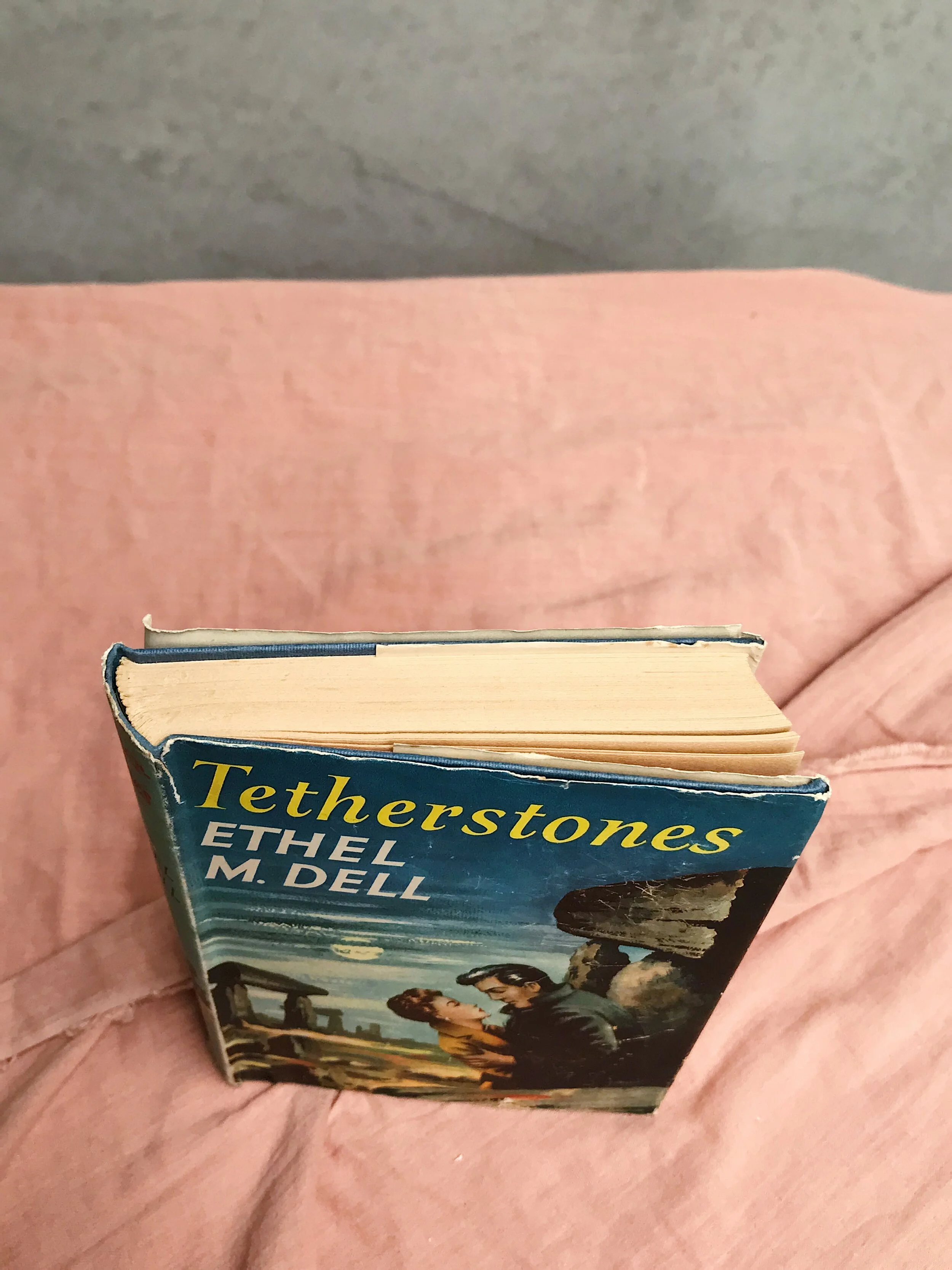 DC32ED34-2EB2-427B-891C-F907A1543B38