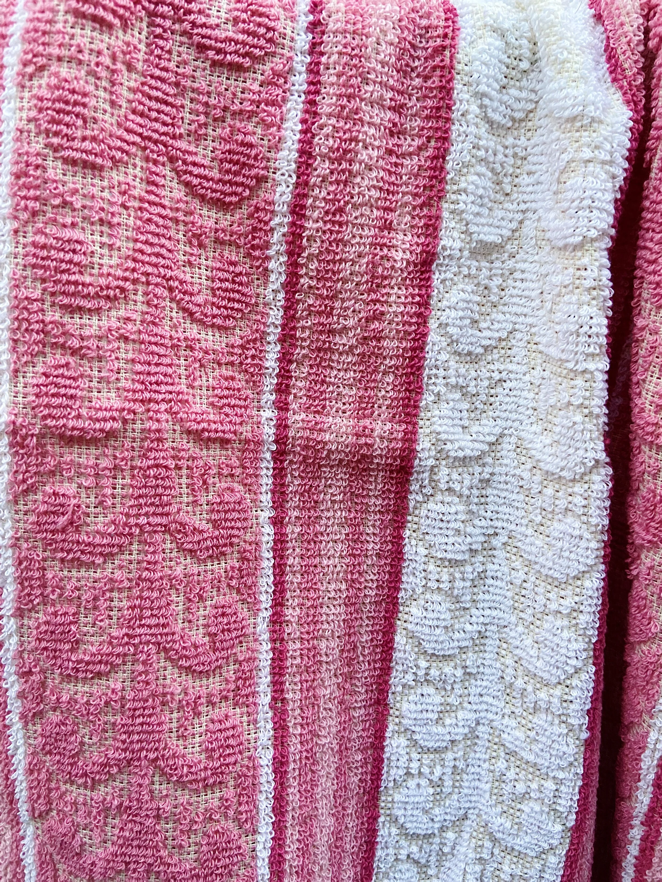 FA82E882-89E7-403A-AFB2-90BD7900AEDB