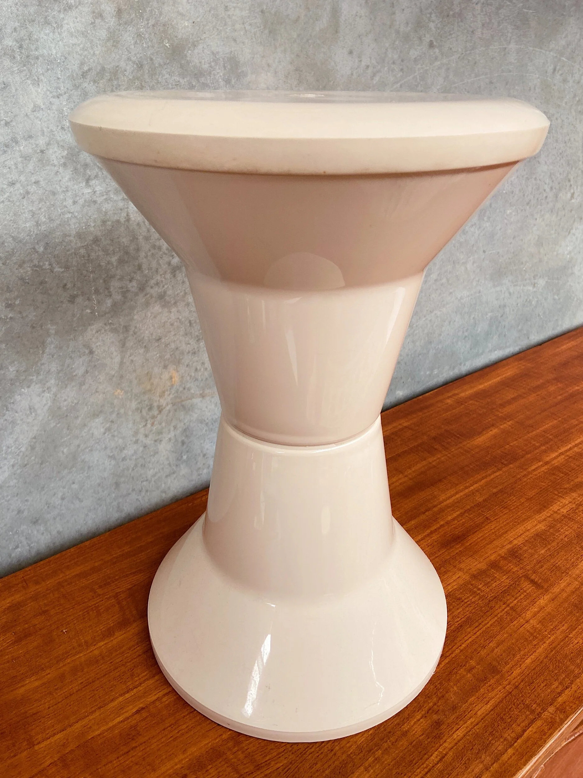 CF45B02A-2ADC-4D2A-BB08-2006B2DFE26A