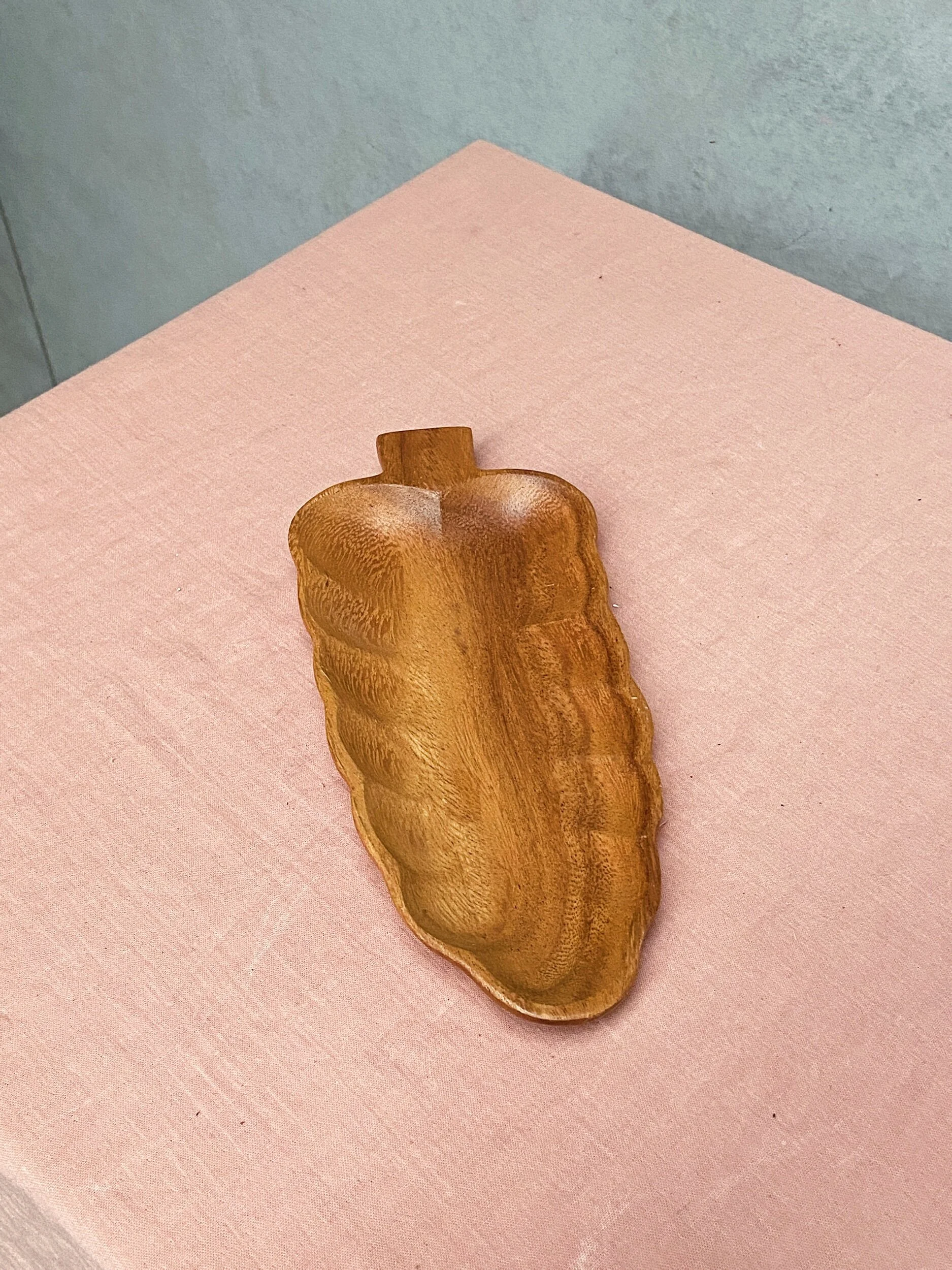 140E33F1-CC6C-459B-8A0F-809B97F3E503