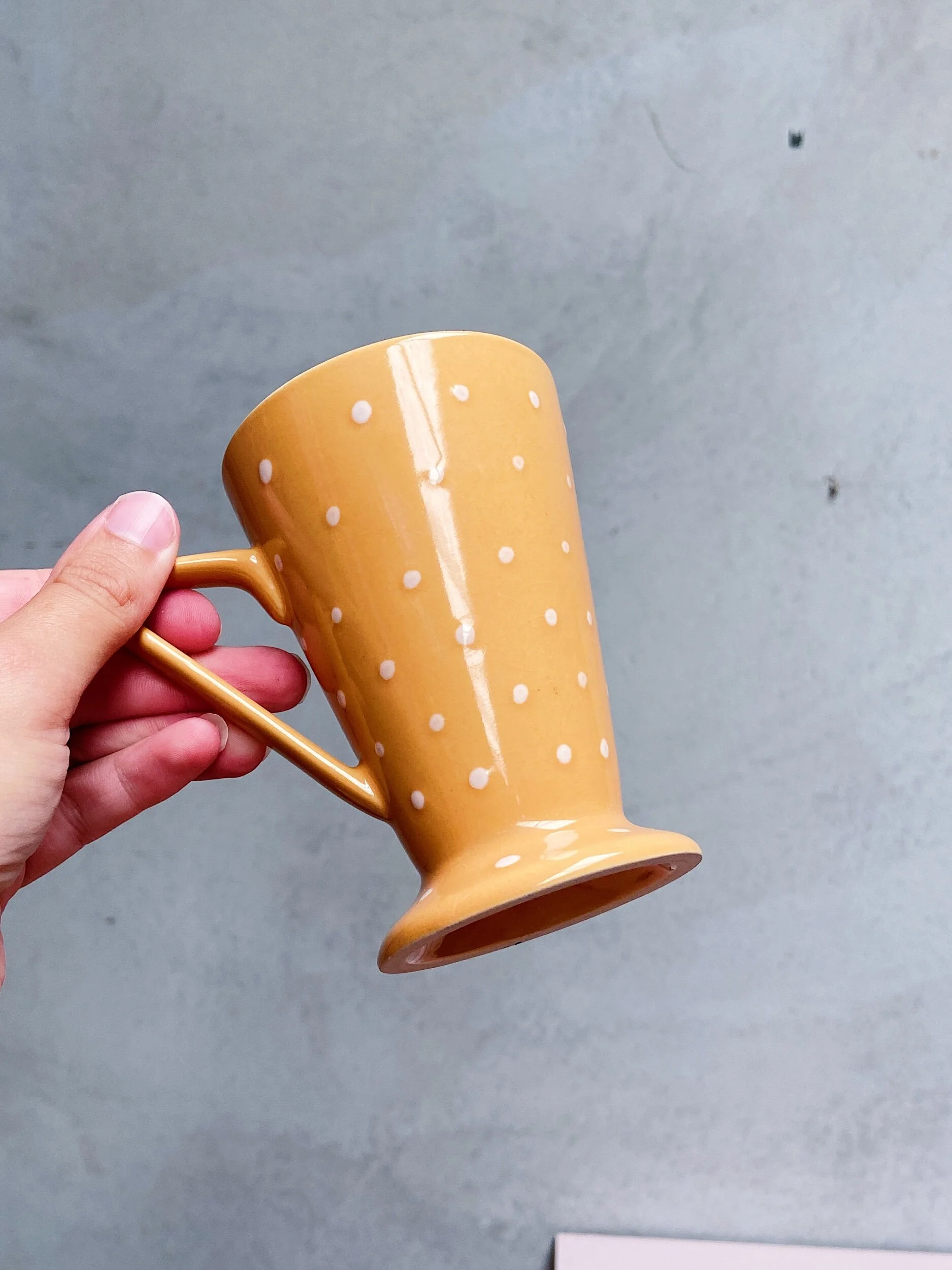 ECBEB7C7-84A1-4C30-953E-CA98ABAAB0D6