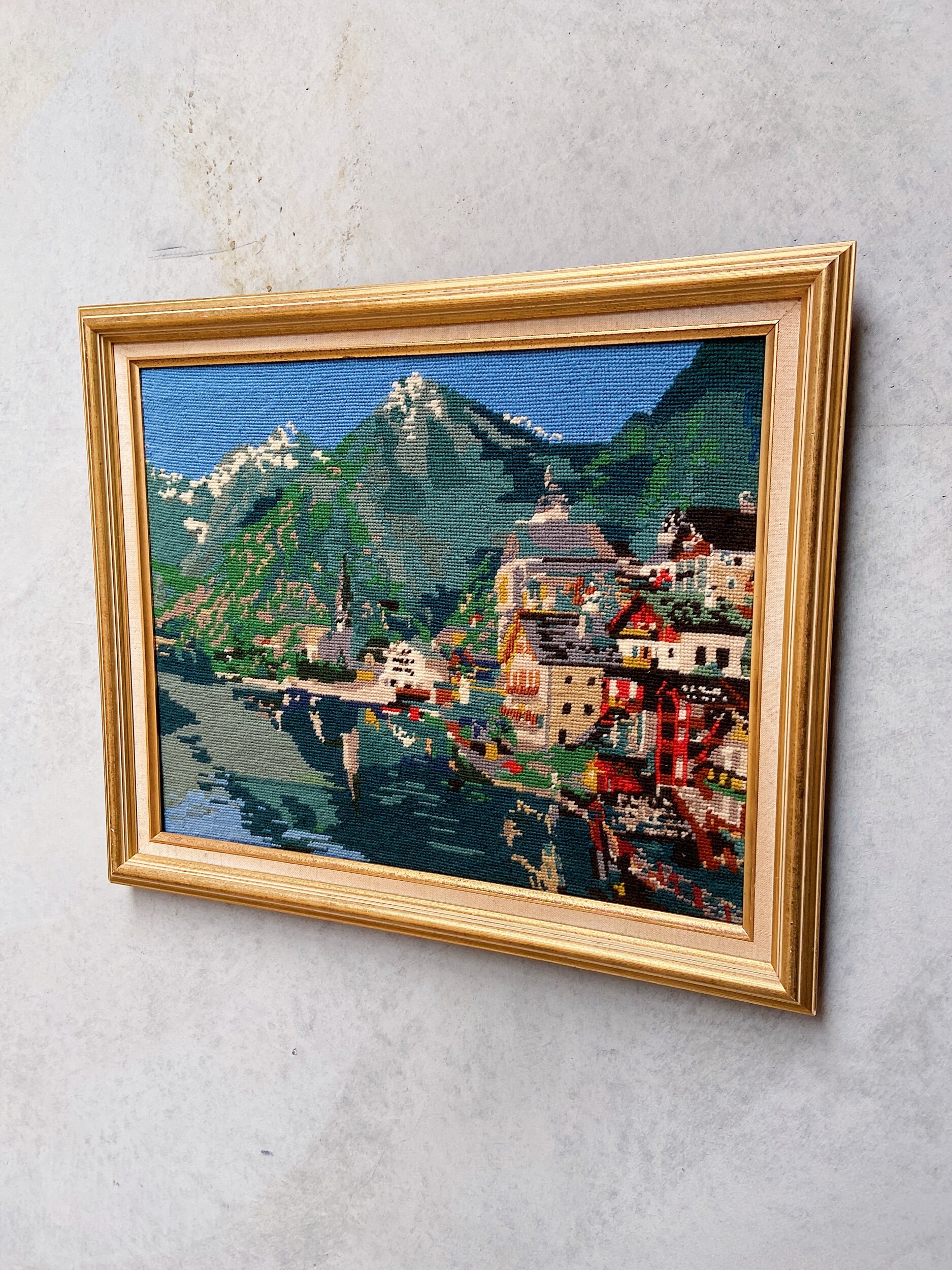 B331F313-312D-4E9E-B50B-42591B3D4C5D